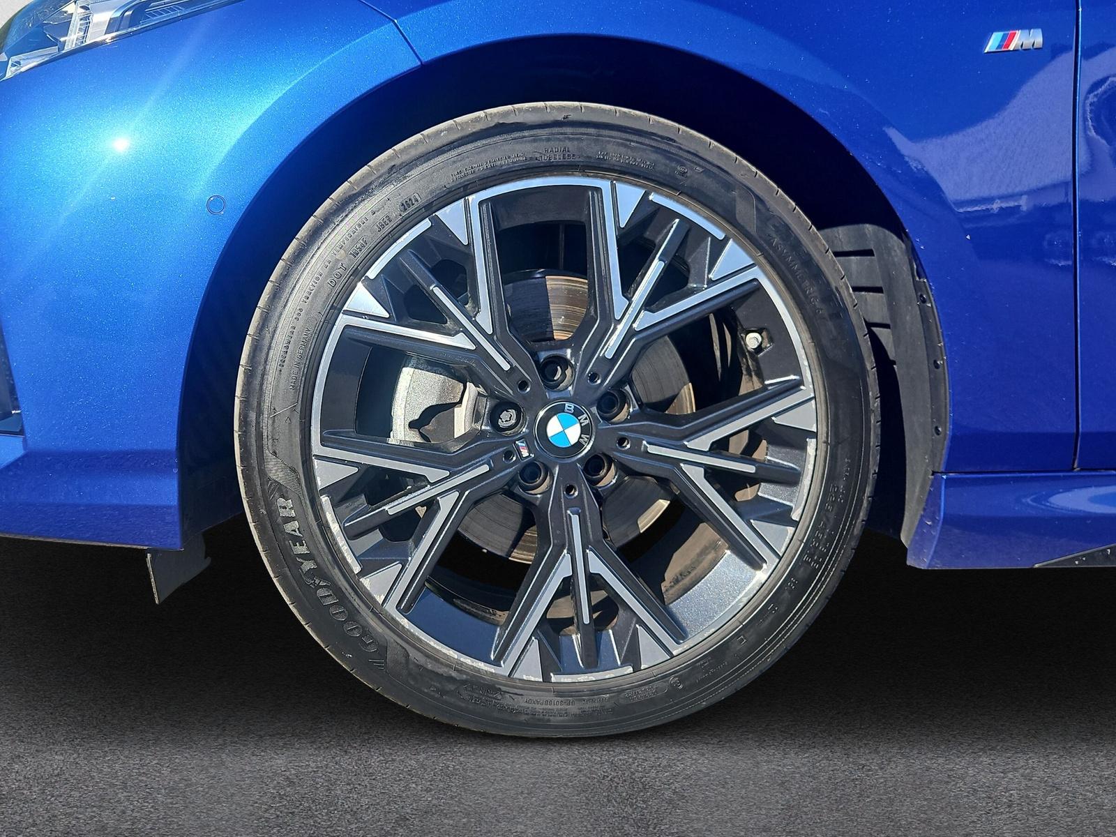 BMW 120i M Sport F70 (CH) AHK ** Action Leasing à 2.88% Jusqu'au 30.09.2026 **-image-9