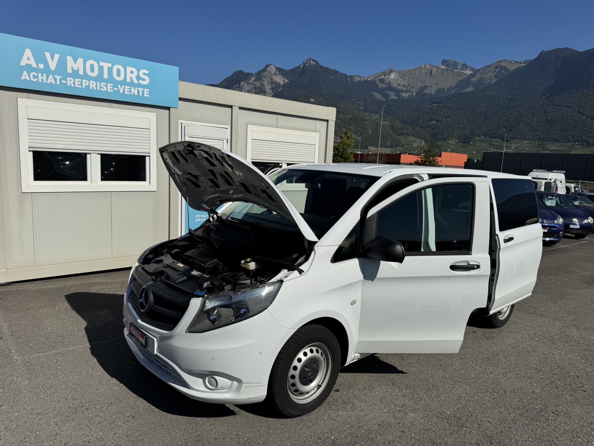MERCEDES-BENZ Vito 116 CDI 7G Automatique-image-14