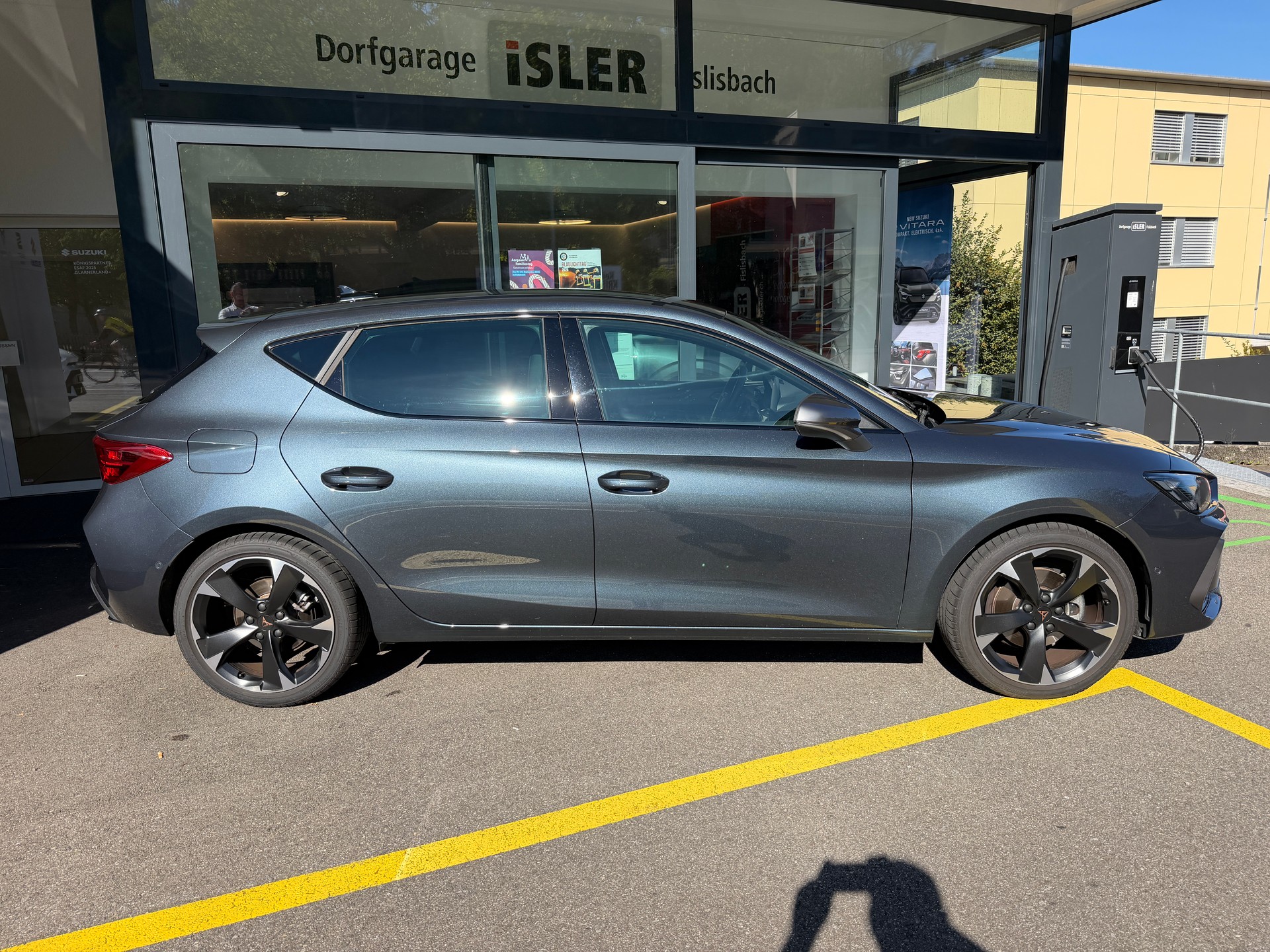 CUPRA LEON 1.5 TSI DSG-image-1