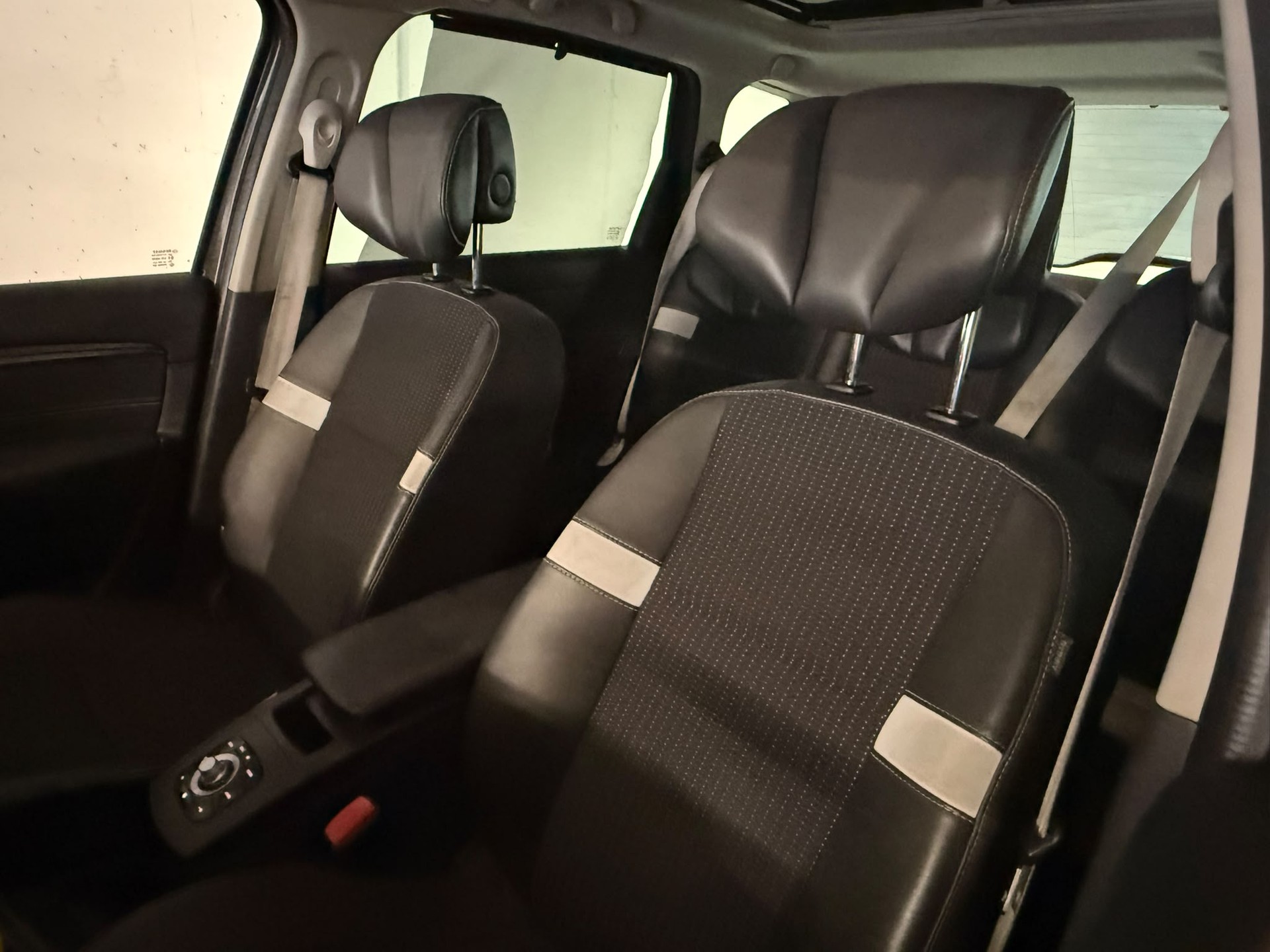 RENAULT Scénic 1.5 dCi Swiss Edition EDC-image-18