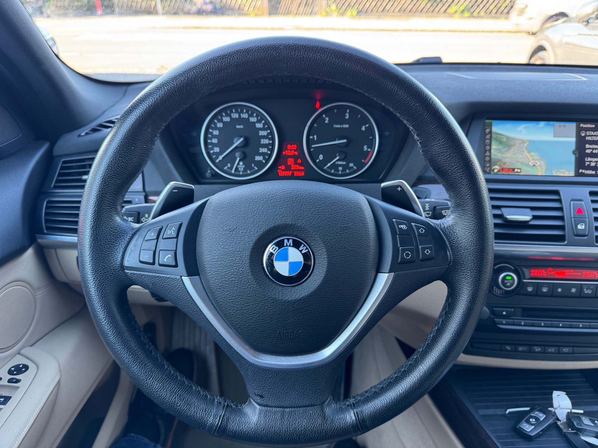 BMW X5 xDrive 40d Steptronic-image-17