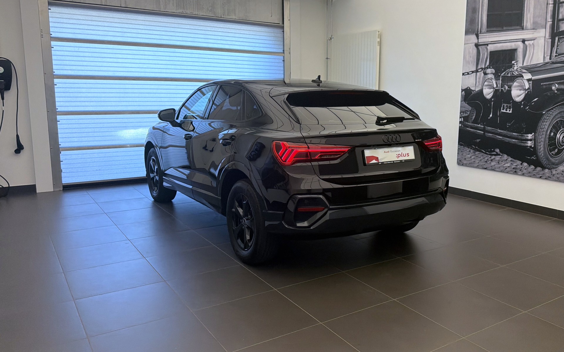 AUDI Q3 40 TFSI quattro S-tronic-image-22