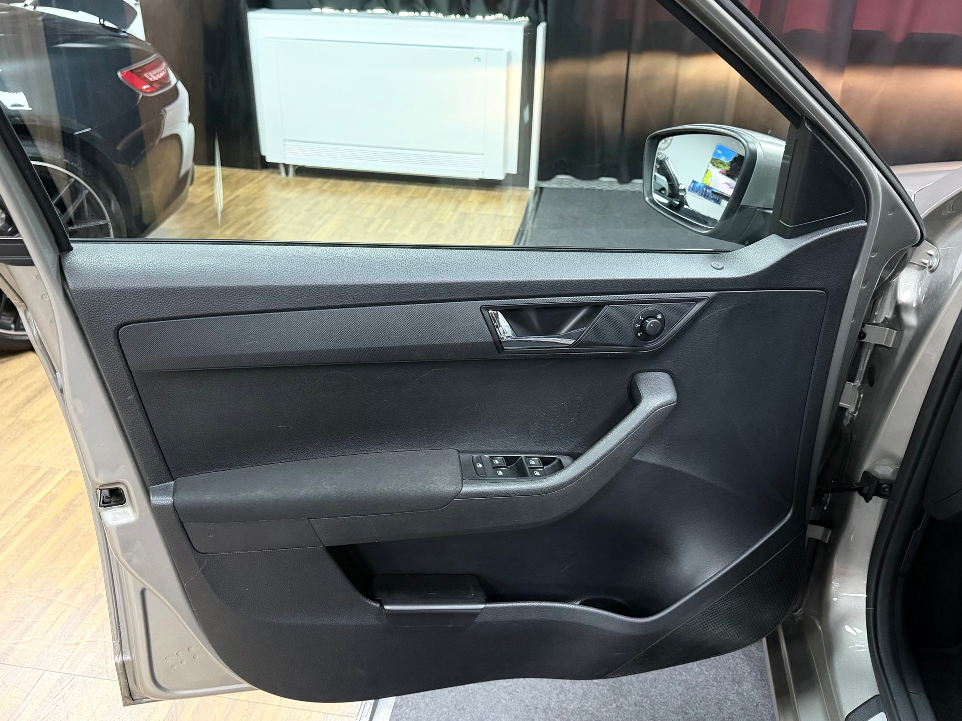 SKODA Fabia 1.2 TSI Ambition DSG-image-7