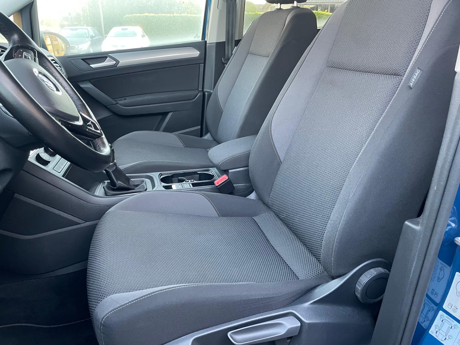 VW Touran 1.4 TSI BlueMotion Technology Trendline-image-14