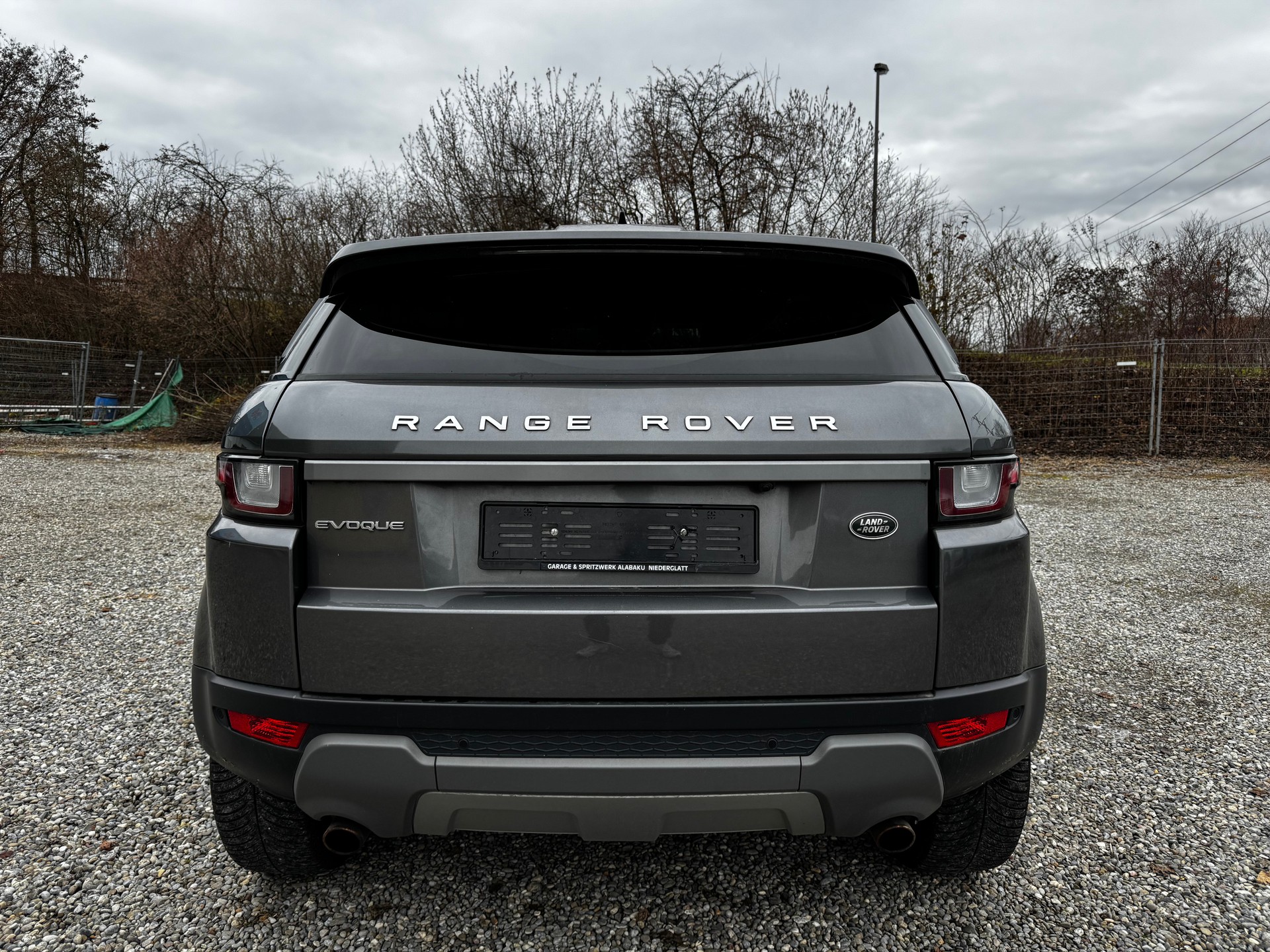 LAND ROVER Range Rover Evoque 2.0 TD4 SE AT9-image-5