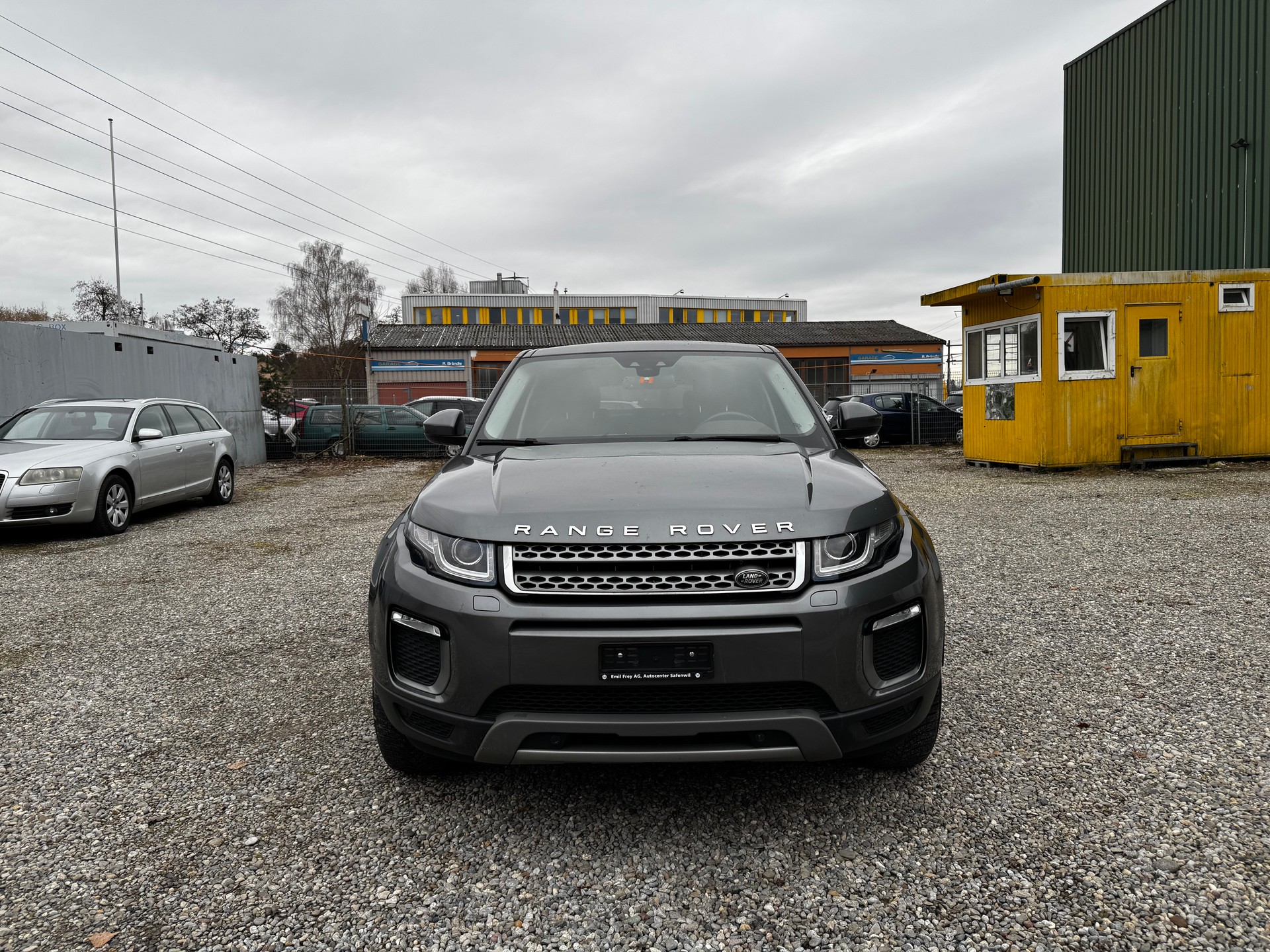 LAND ROVER Range Rover Evoque 2.0 TD4 SE AT9-image-1