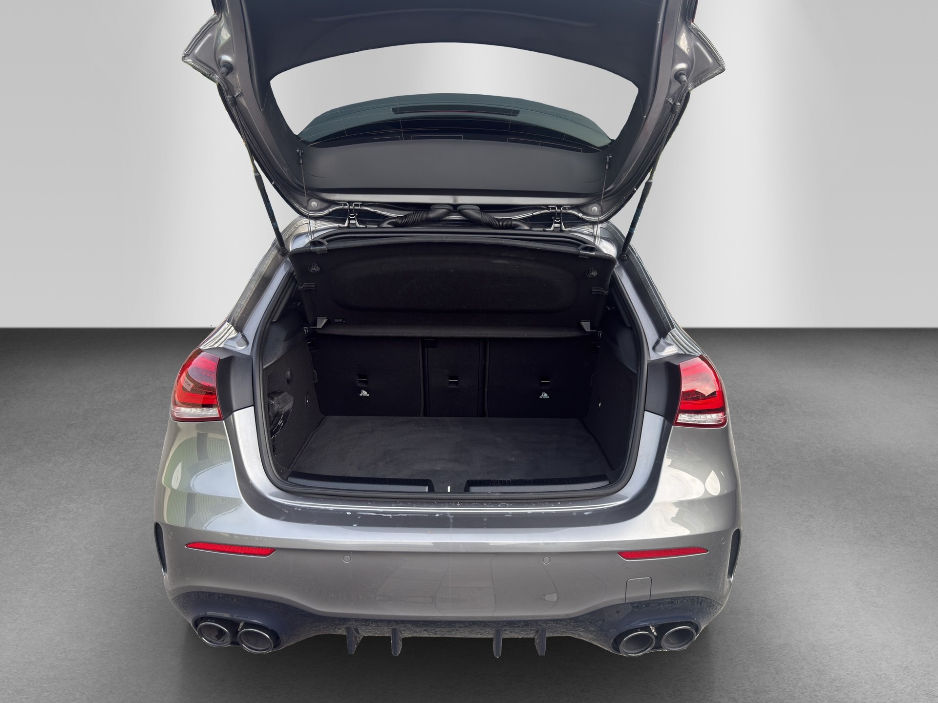 MERCEDES-BENZ A 45 AMG 4Matic+ Speedshift-image-15