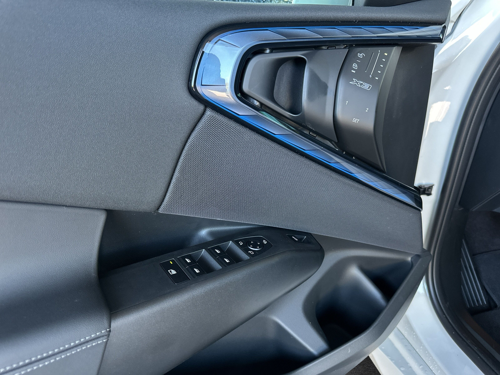 BMW X3 xDrive 48V 20d M Sport-image-16