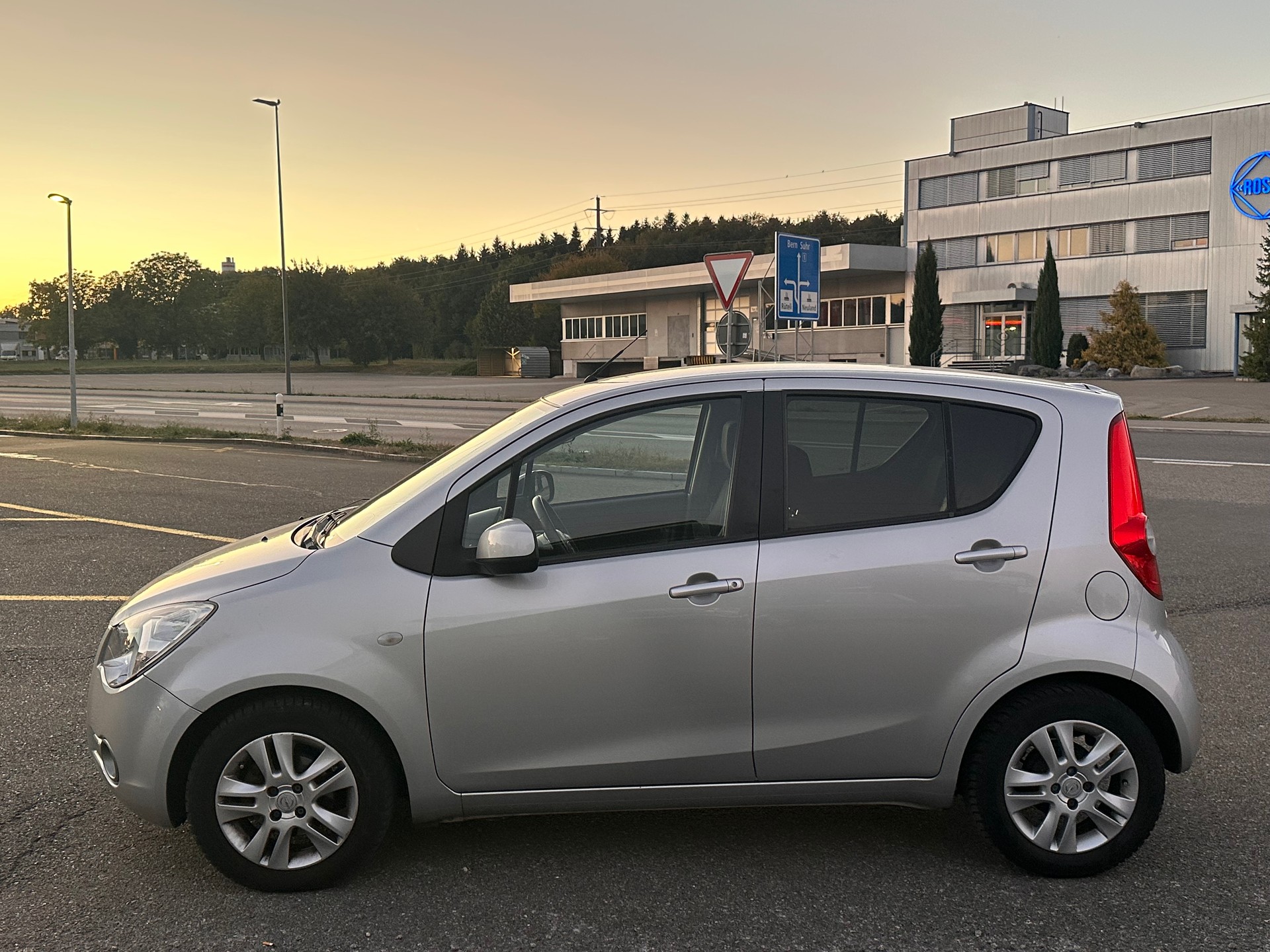 OPEL Agila 1.2 Enjoy Automatic-image-14