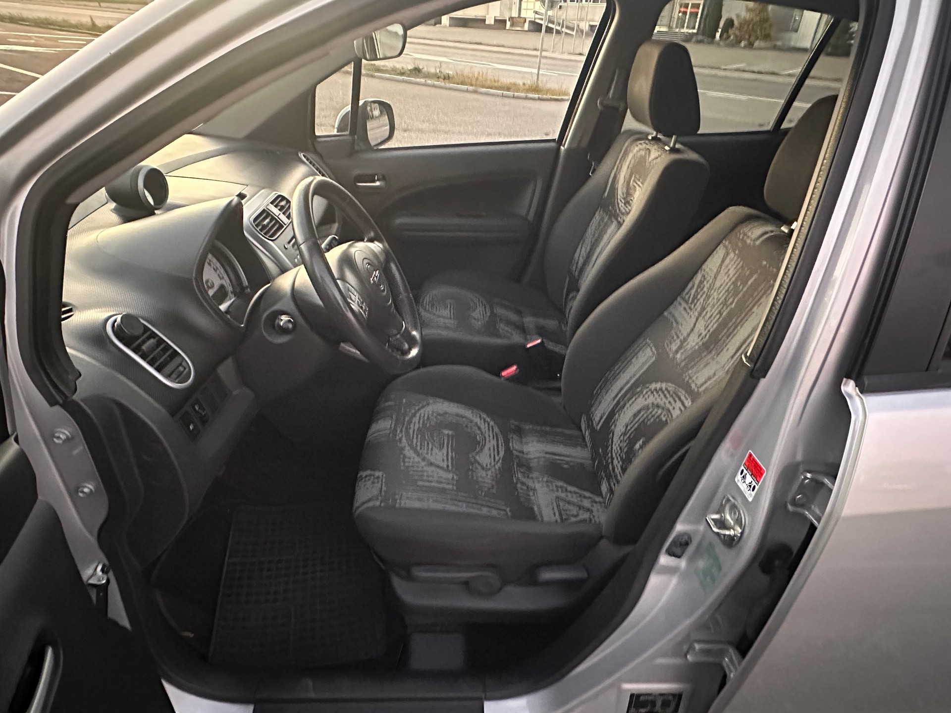 OPEL Agila 1.2 Enjoy Automatic-image-5