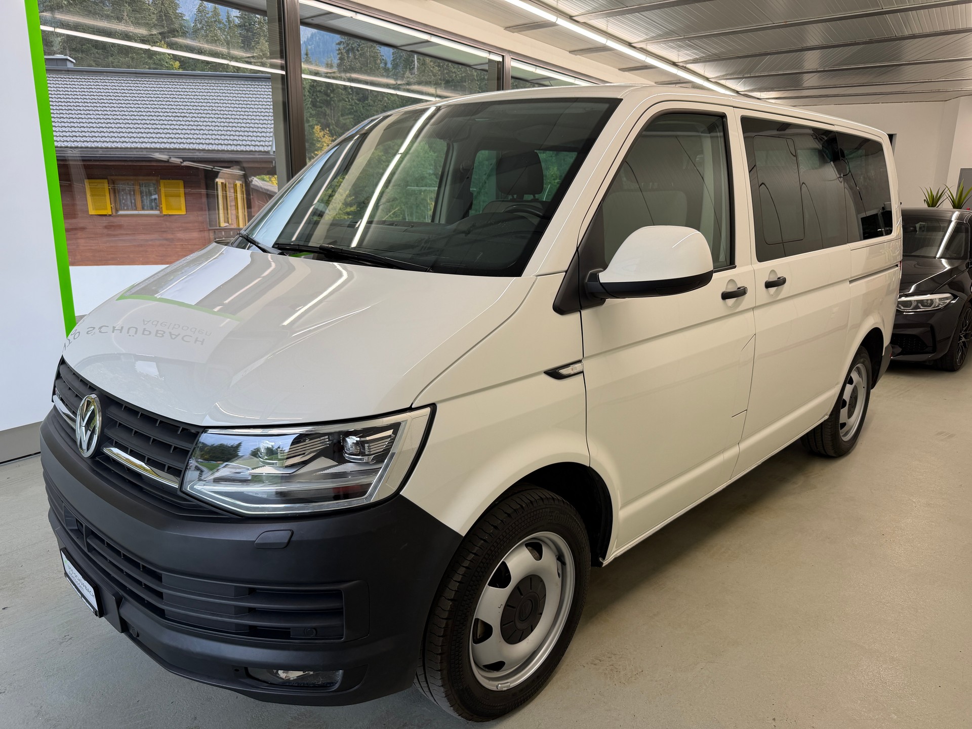 VW T6 2.0 Bi-TDI 4Motion DSG-image-8