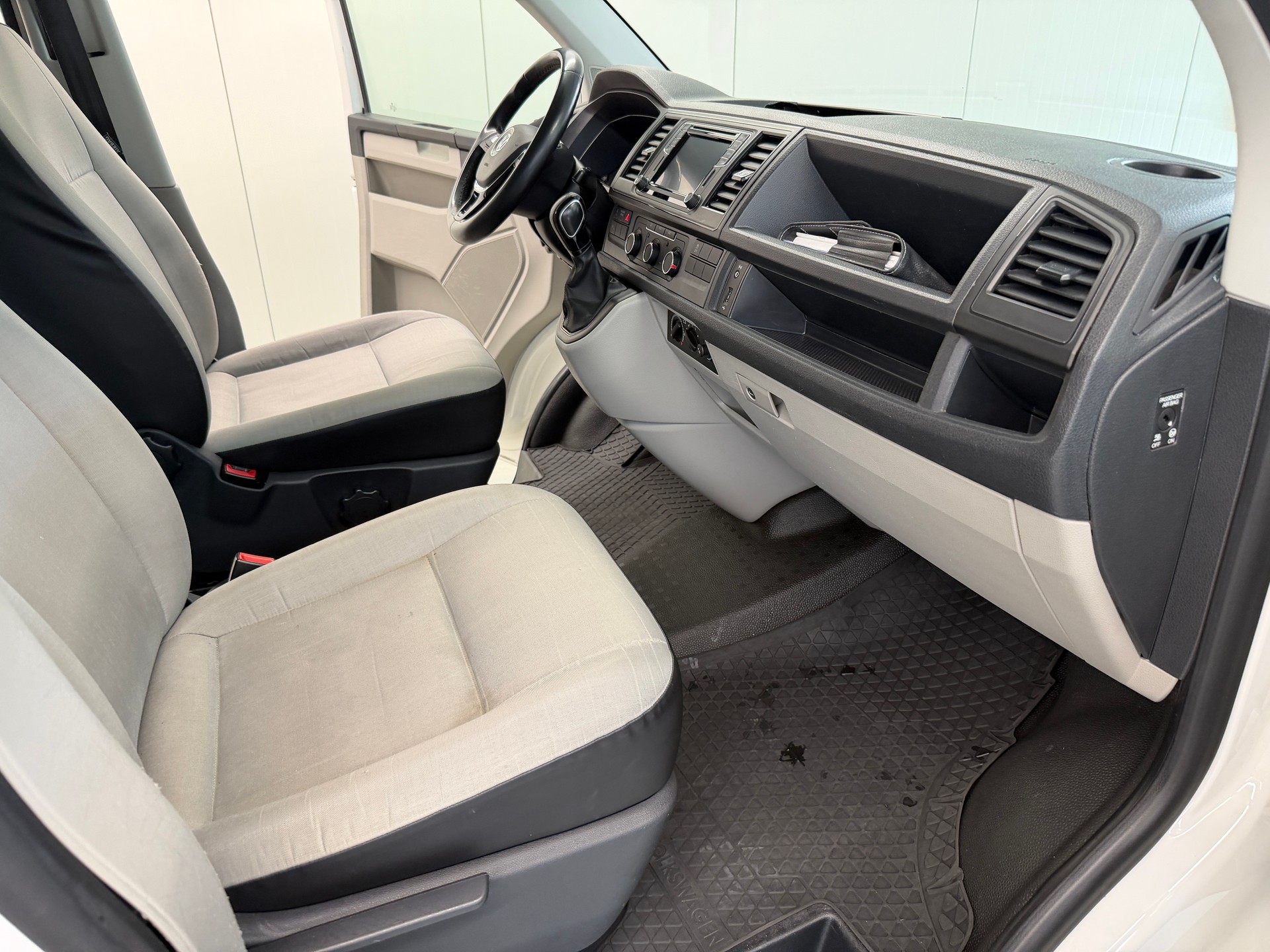 VW T6 2.0 Bi-TDI 4Motion DSG-image-19