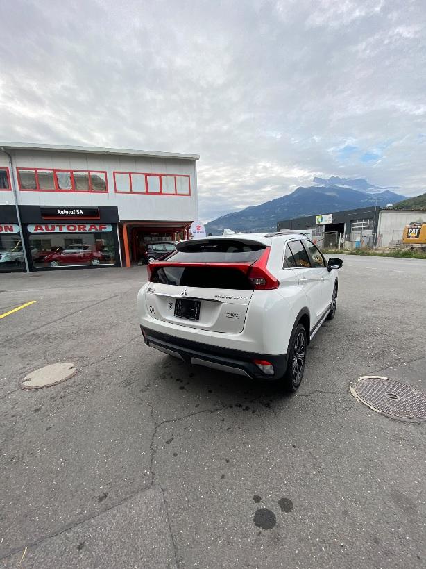 MITSUBISHI Eclipse Cross 1.5 T Style-image-3