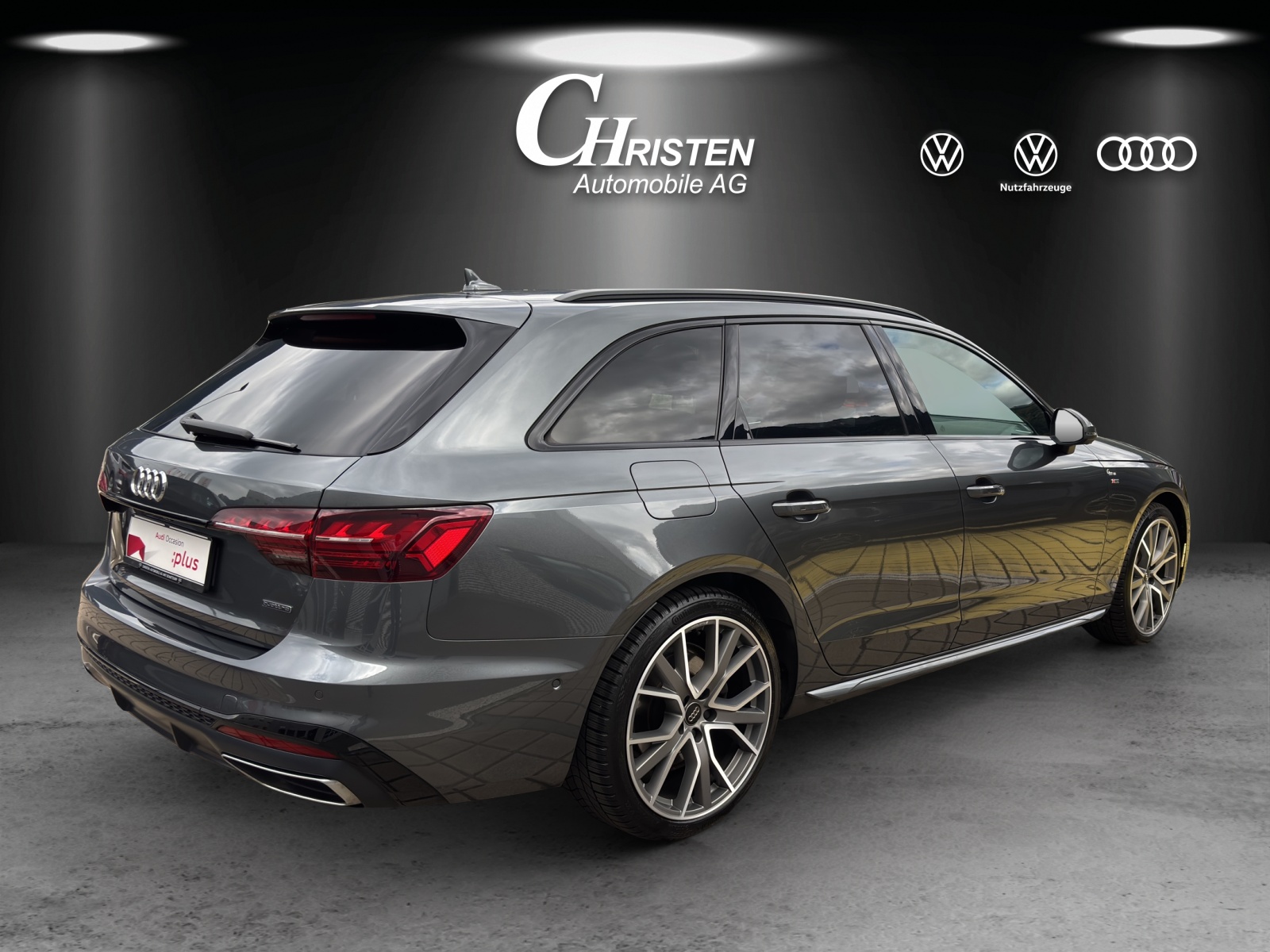 AUDI A4 Avant 40 TDI S line Attraction quattro S-tronic-image-5
