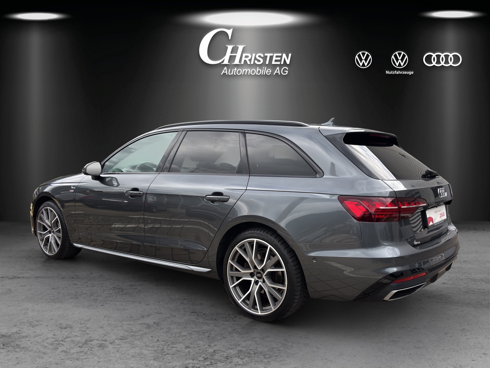 AUDI A4 Avant 40 TDI S line Attraction quattro S-tronic-image-3