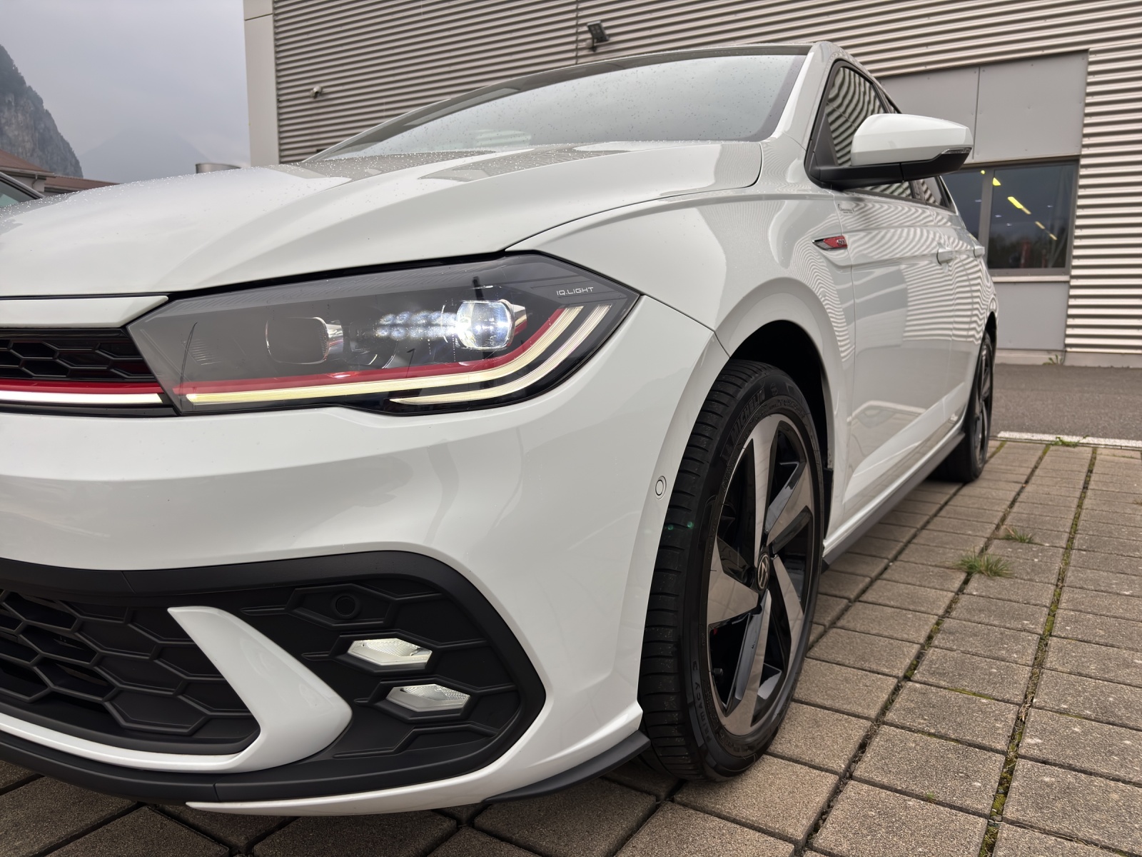 VW Polo 2.0 TSI GTI DSG-image-13