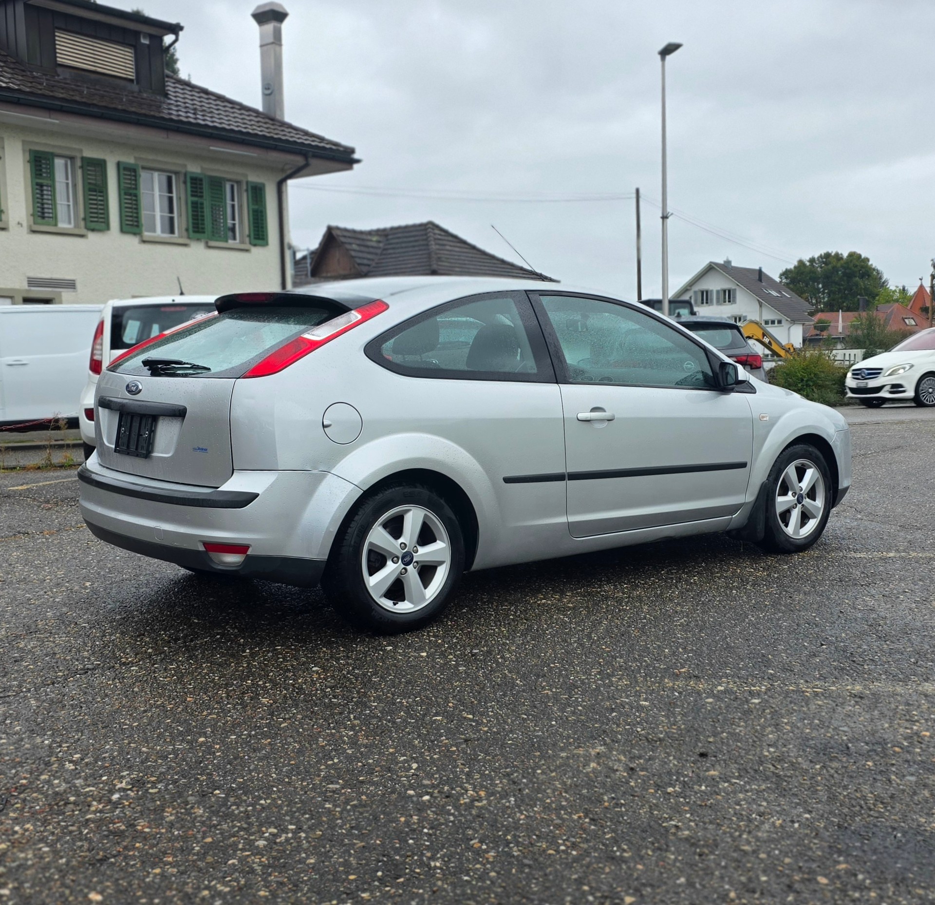 FORD Focus 1.6i VCT Trend-image-4