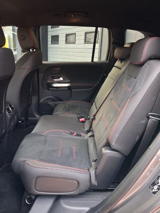 MERCEDES-BENZ GLB 220 d 4Matic 8G-Tronic AMG Line-image-13