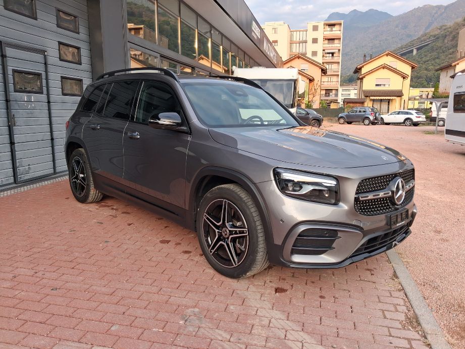 MERCEDES-BENZ GLB 220 d 4Matic 8G-Tronic AMG Line-image-7
