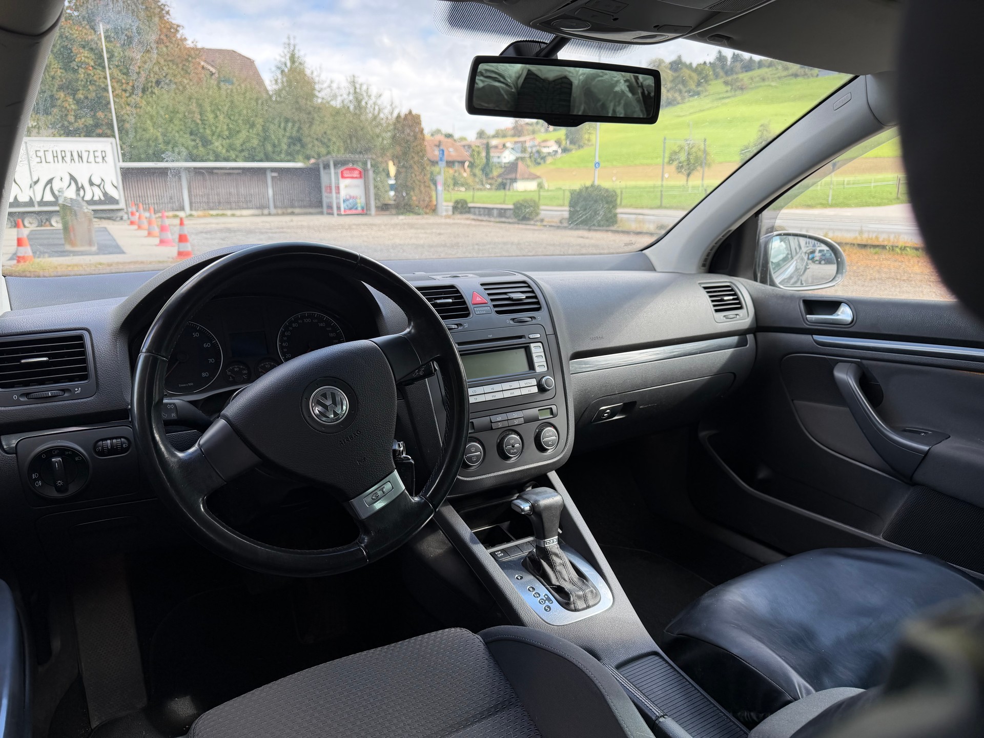 VW Golf 1.4 TSI GT Sport DSG-image-10