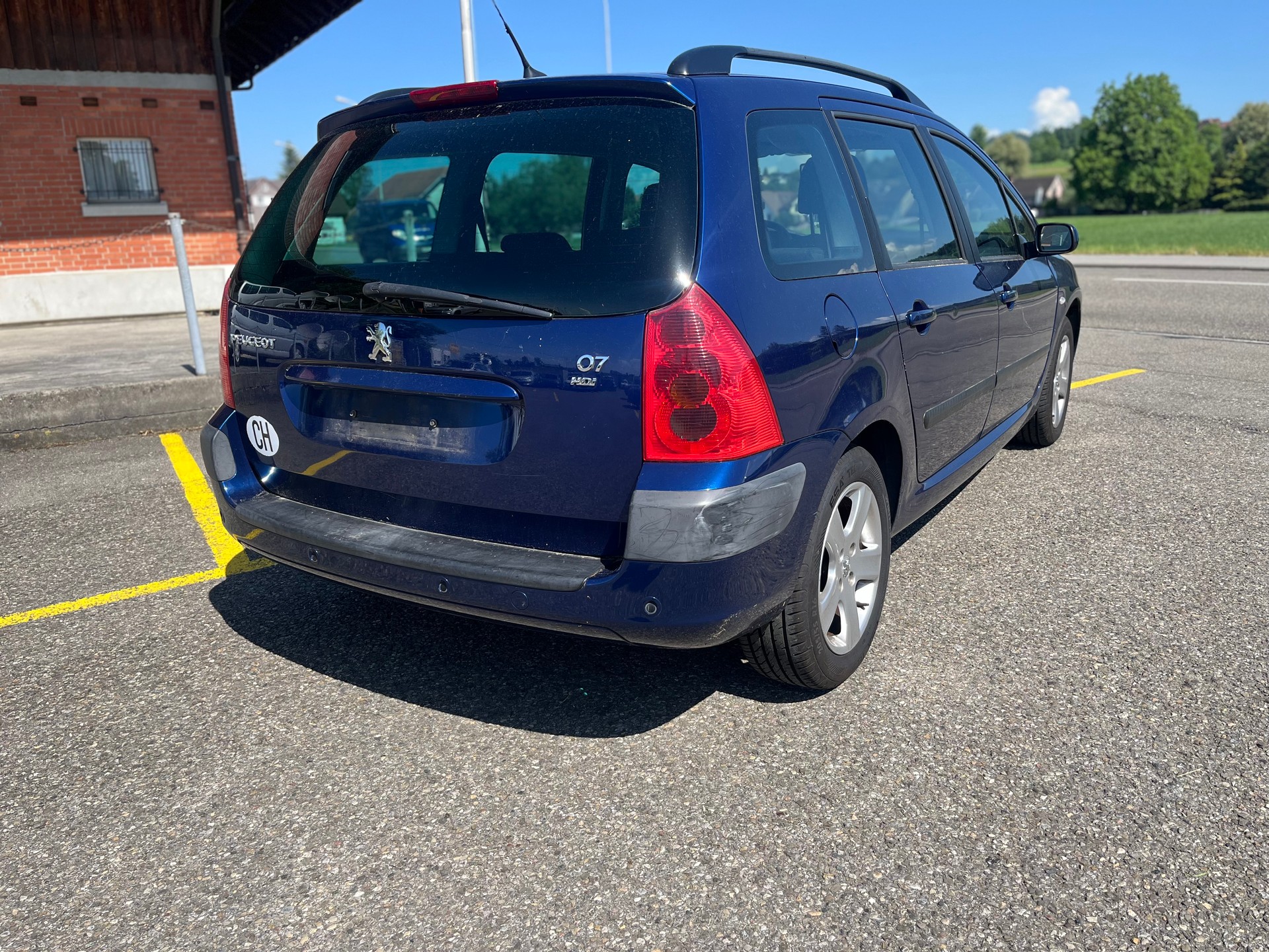 PEUGEOT Kombi Diesel KM:160.000 mit Klimaanlage tronic-image-3