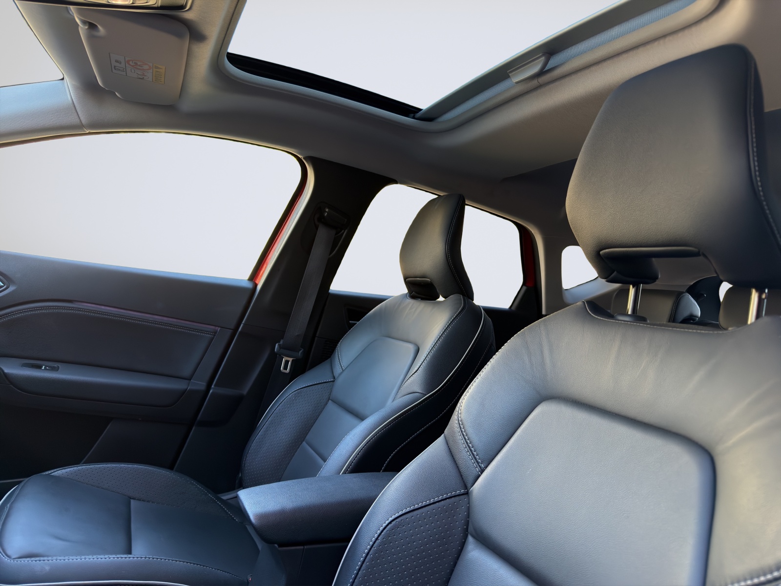 MITSUBISHI ASX 1.6 PHEV Instyle-image-9