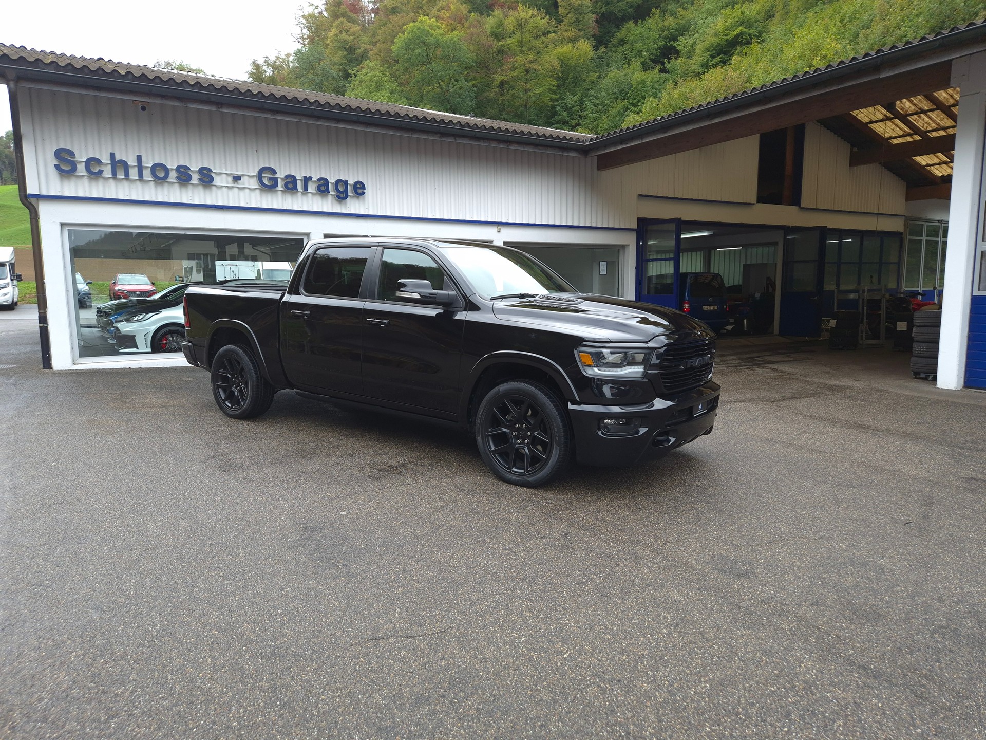 DODGE Ram 1500 Laramie 5.7l V8-image-0