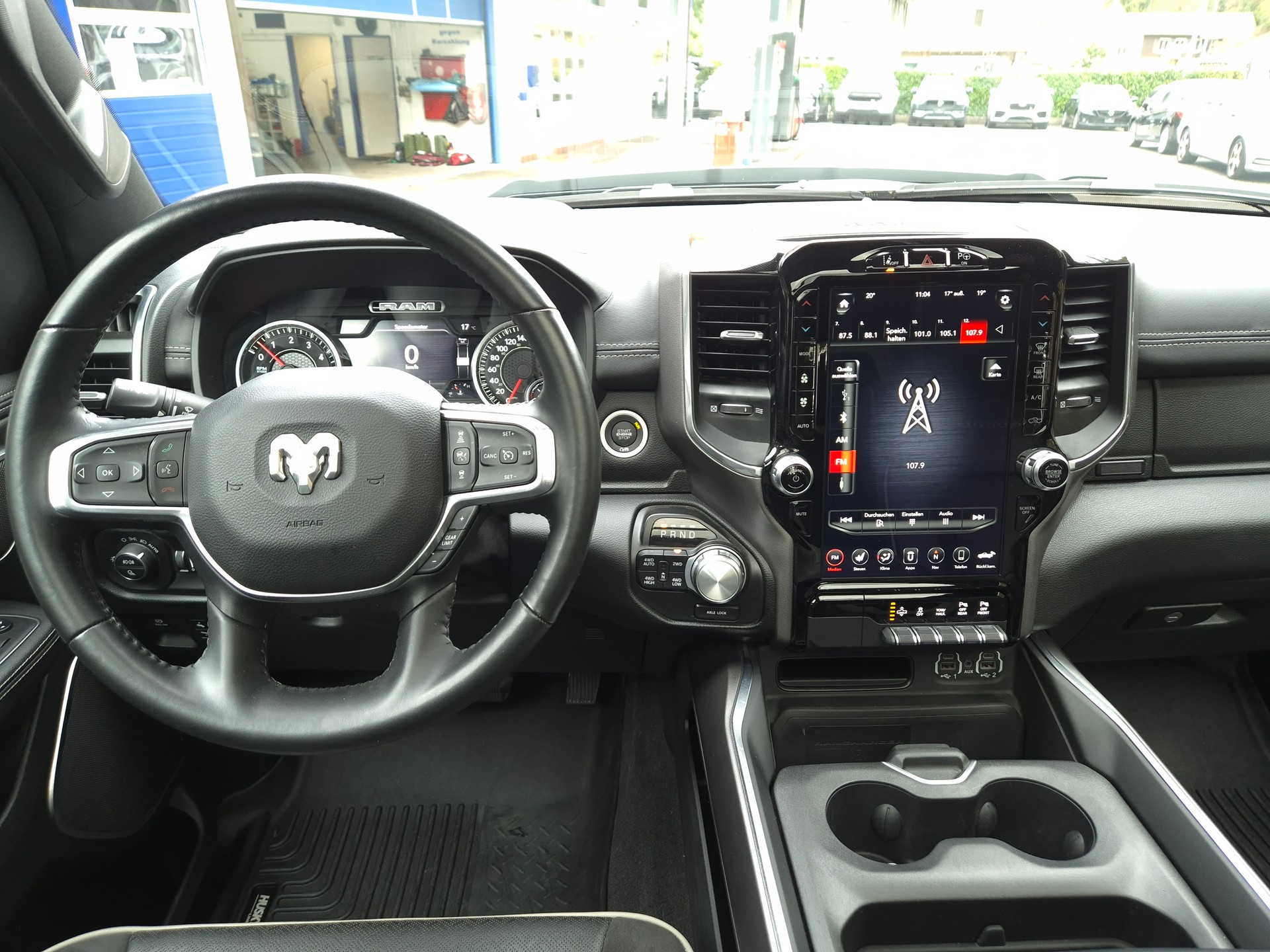 DODGE Ram 1500 Laramie 5.7l V8-image-20