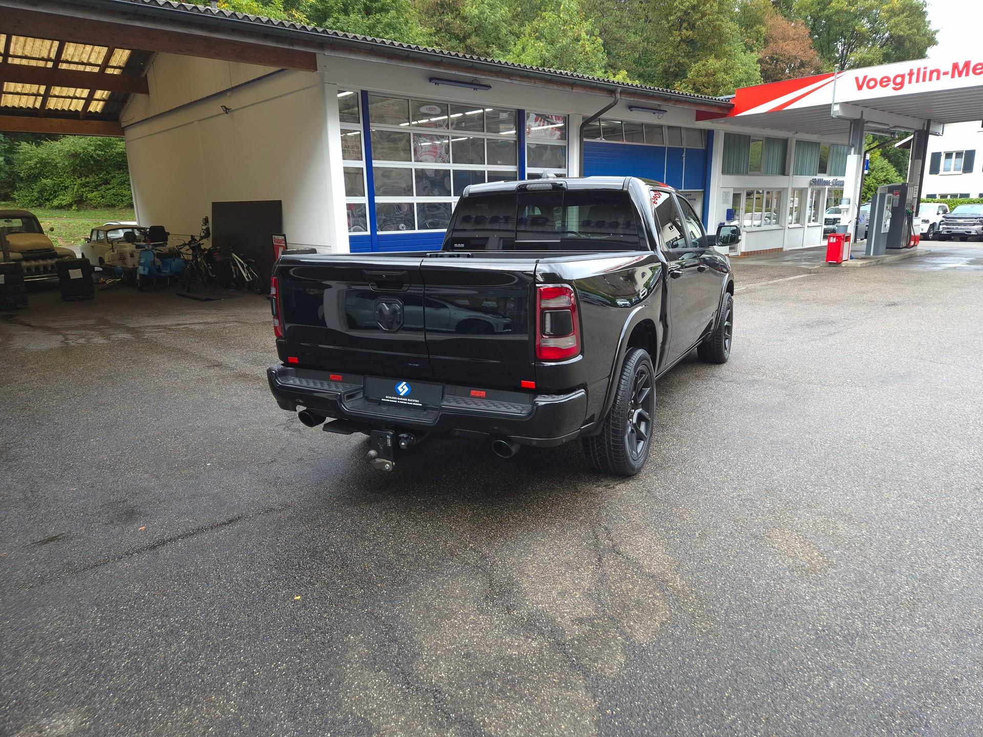 DODGE Ram 1500 Laramie 5.7l V8-image-15