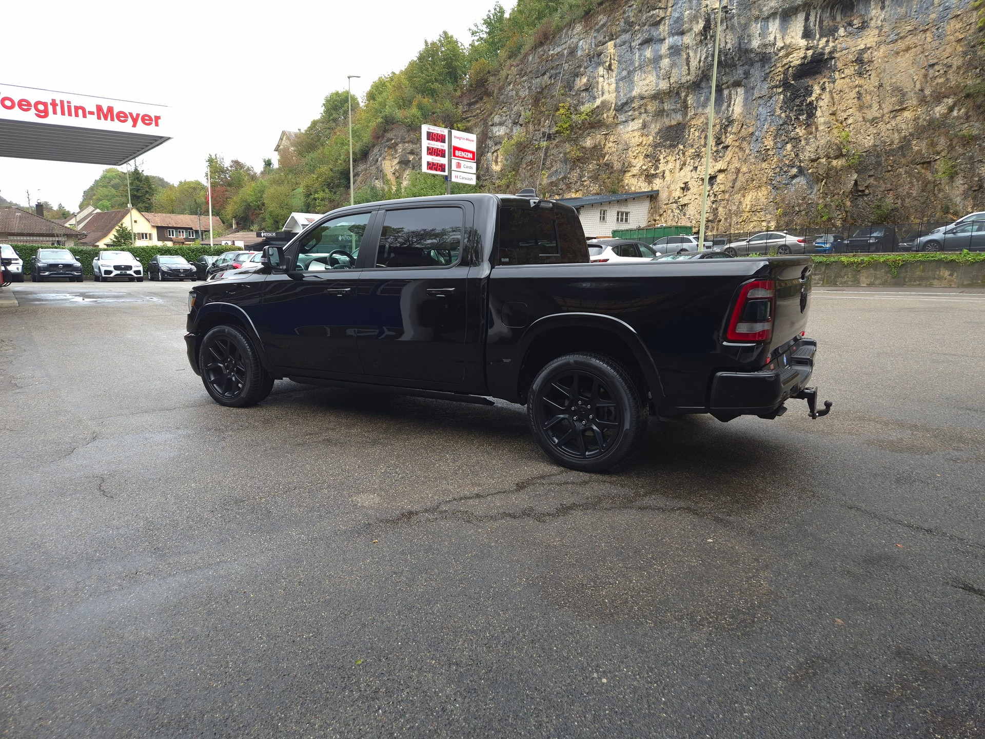 DODGE Ram 1500 Laramie 5.7l V8-image-8