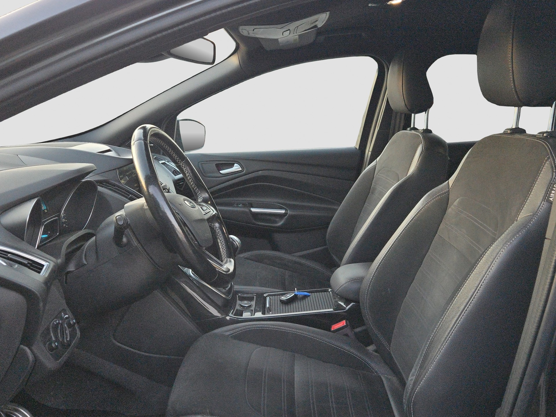 FORD Kuga 1.5 SCTi Trend 2WD-image-8