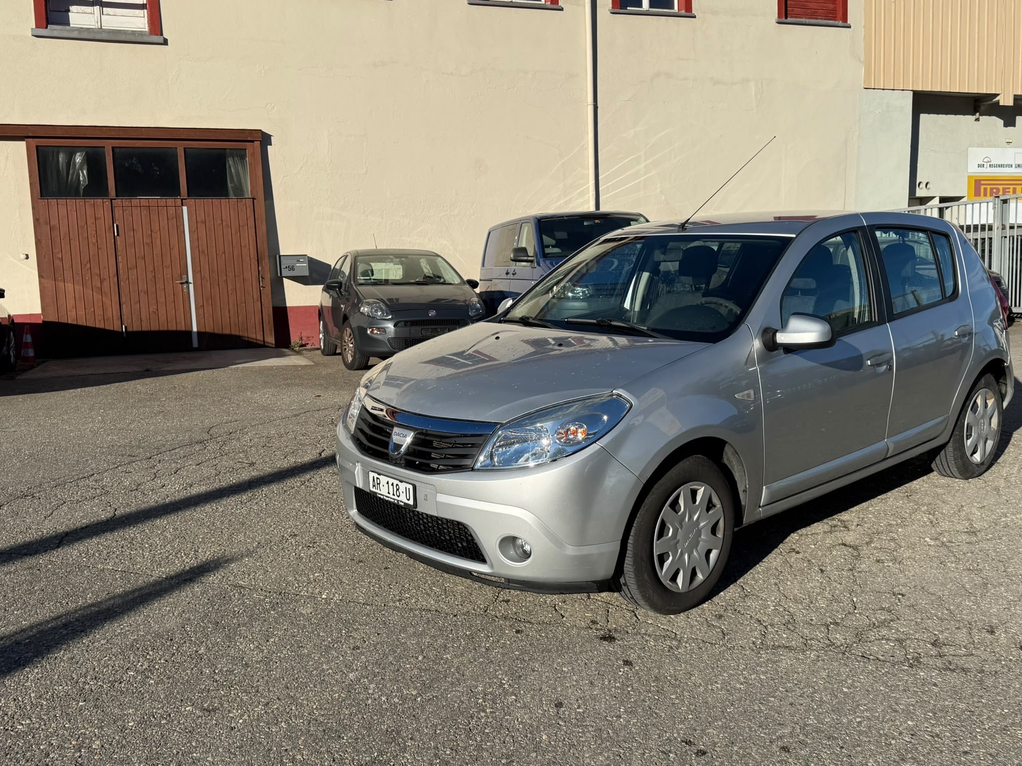 Car photo