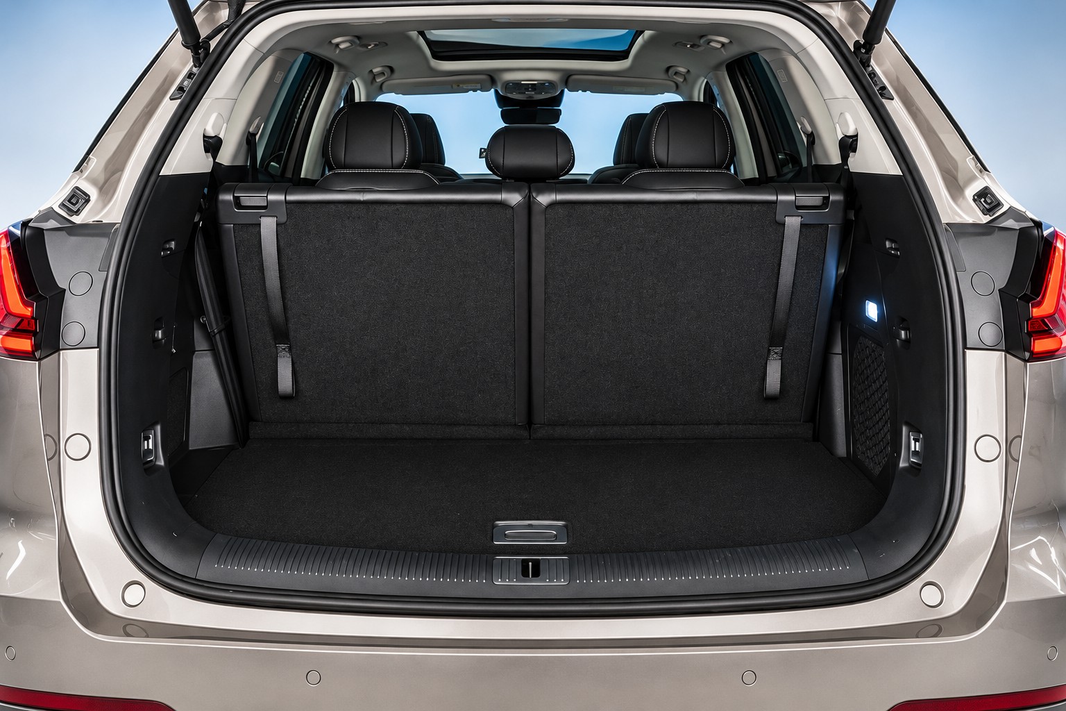 MG S9 1.5 TGDI PHEV Premium-image-4