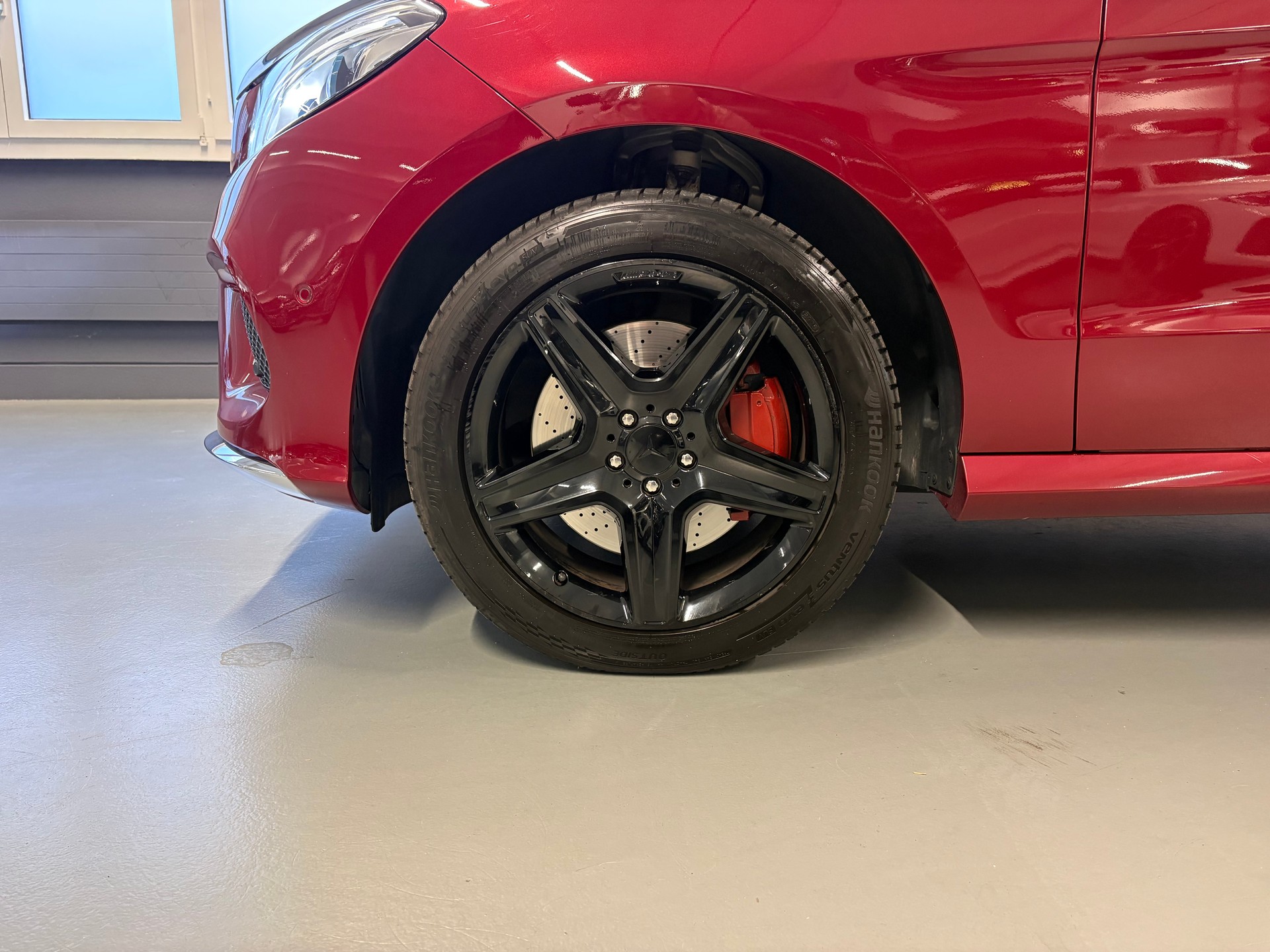 MERCEDES-BENZ GLE 500 e 4Matic AMG Line 7G-Tronic-image-5