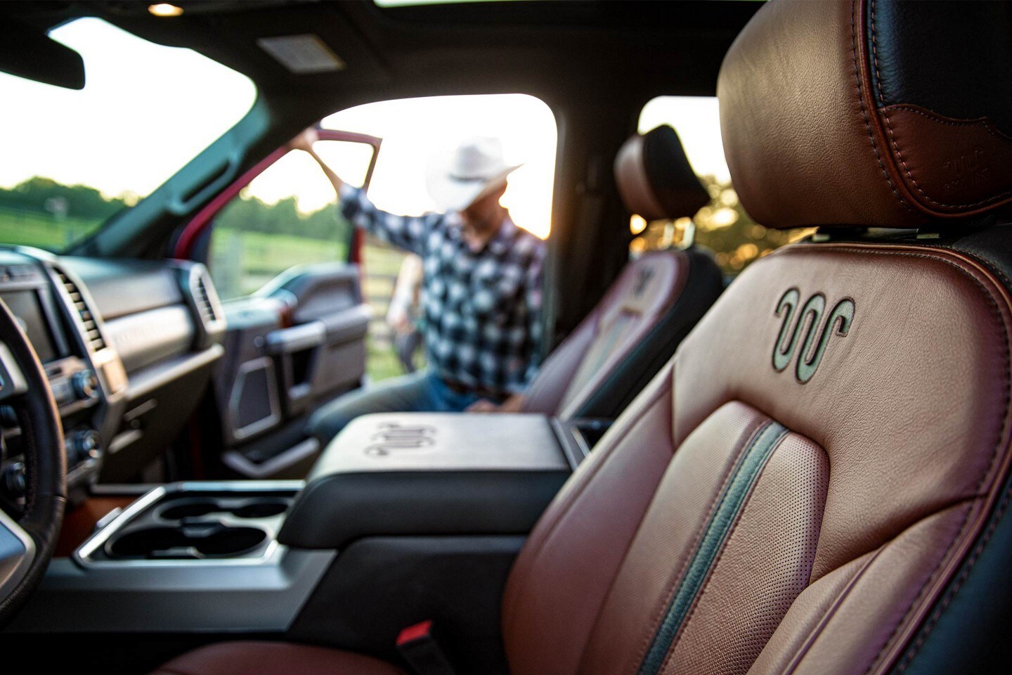 FORD F-Pickup F350 King Ranch 6.7l Powerstroke-image-7