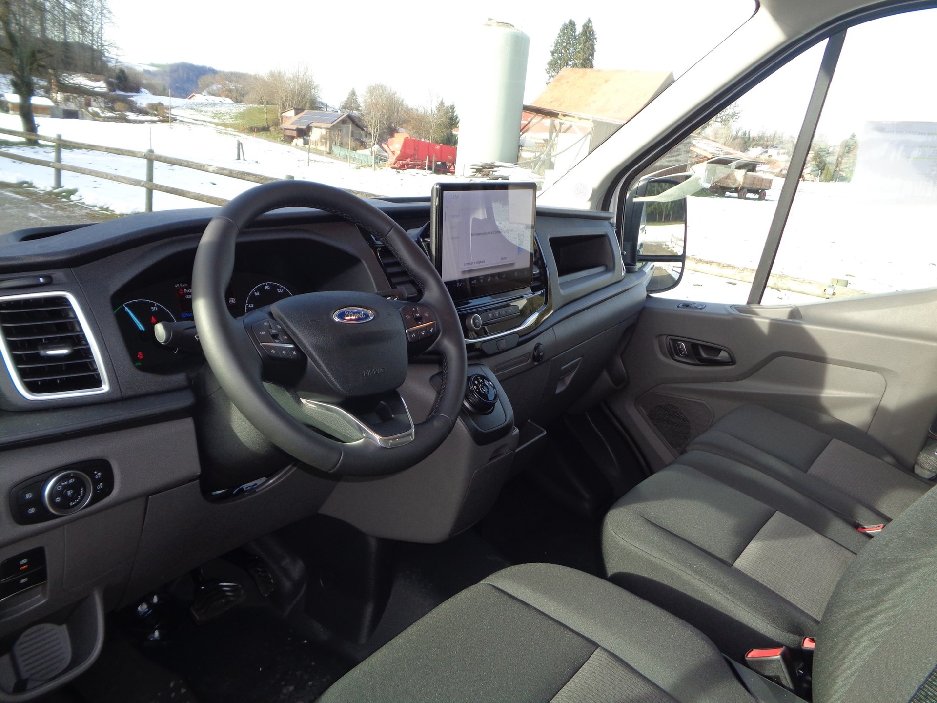 FORD E-Transit Van 350 L2 Basis RWD-image-8