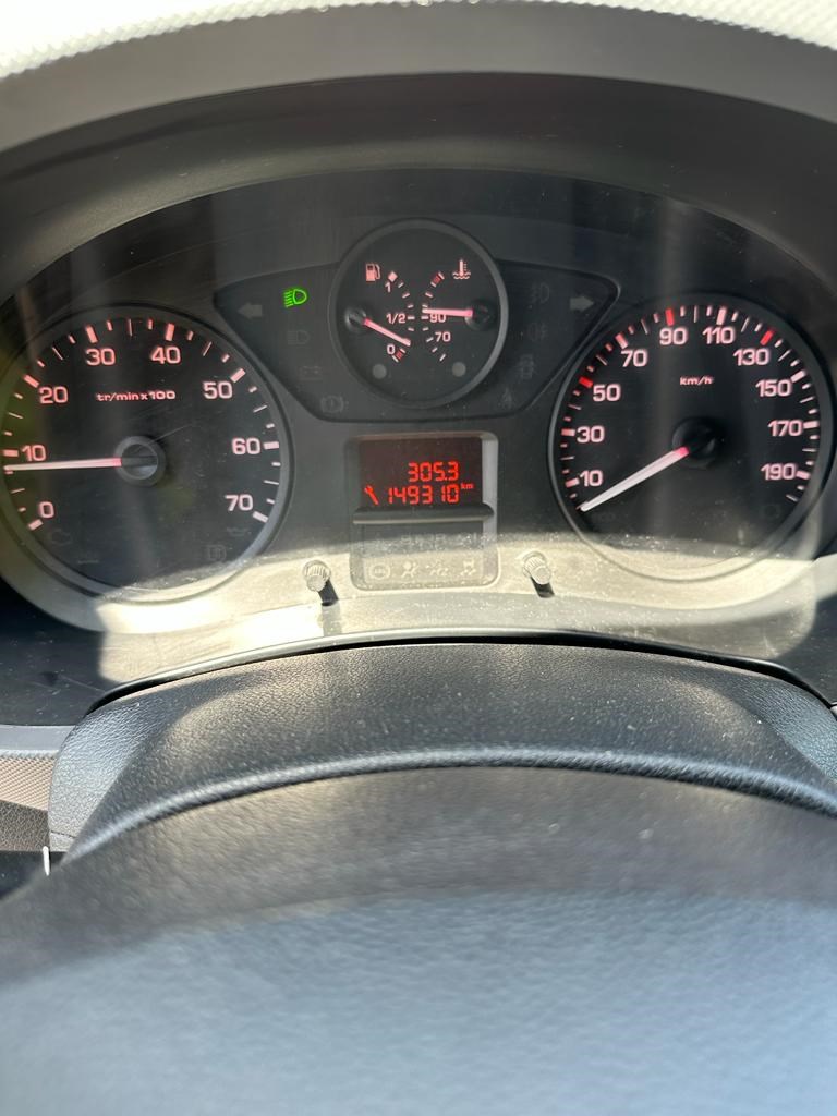 PEUGEOT Partner 1.6 VTi Access-image-17