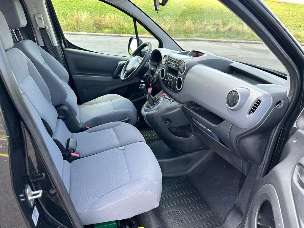 PEUGEOT Partner 1.6 VTi Access-image-1