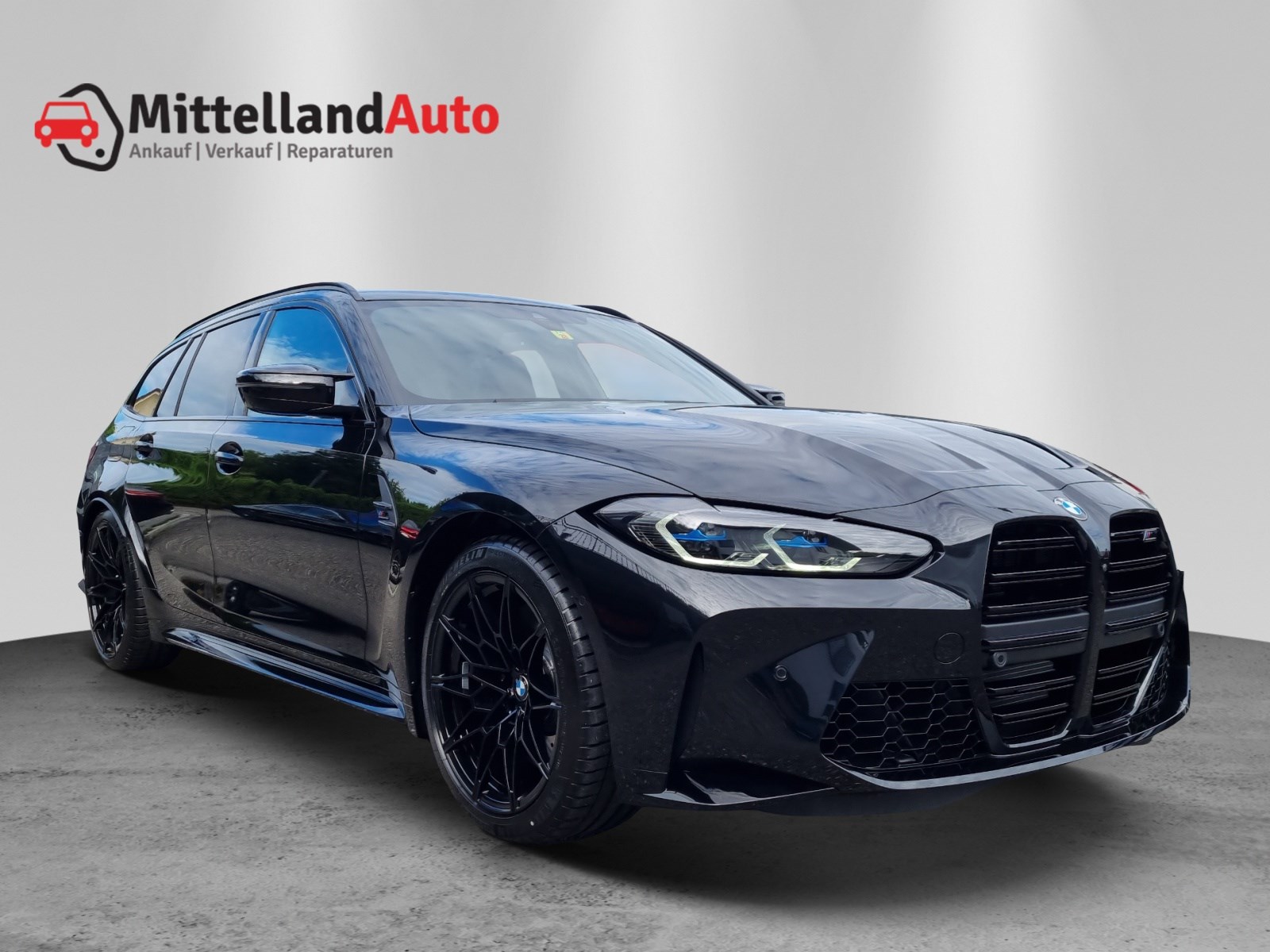 BMW M3 Touring xDrive Competition M-image-2