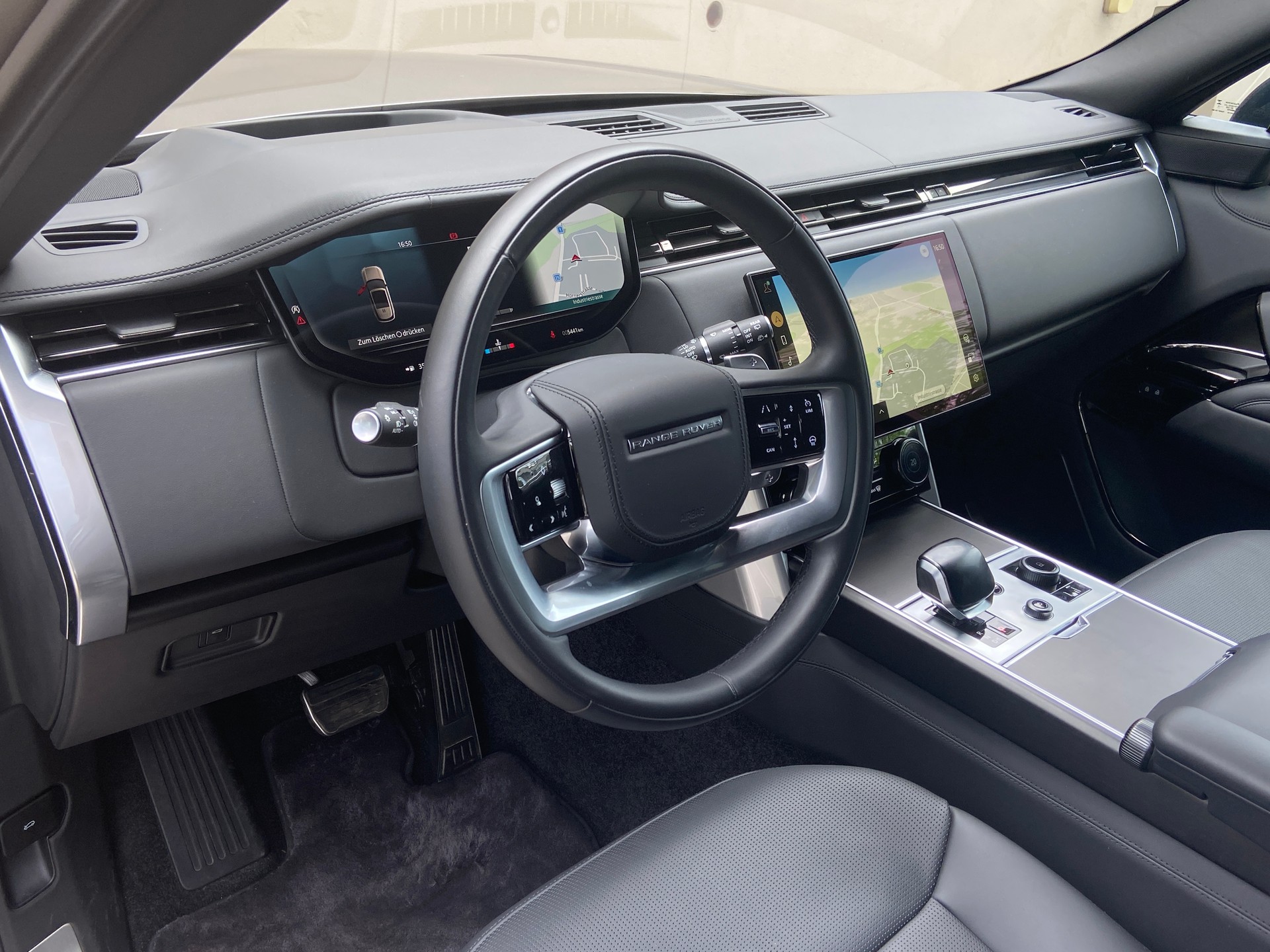 LAND ROVER Range Rover P530 4.4 V8 SV Automatic-image-9