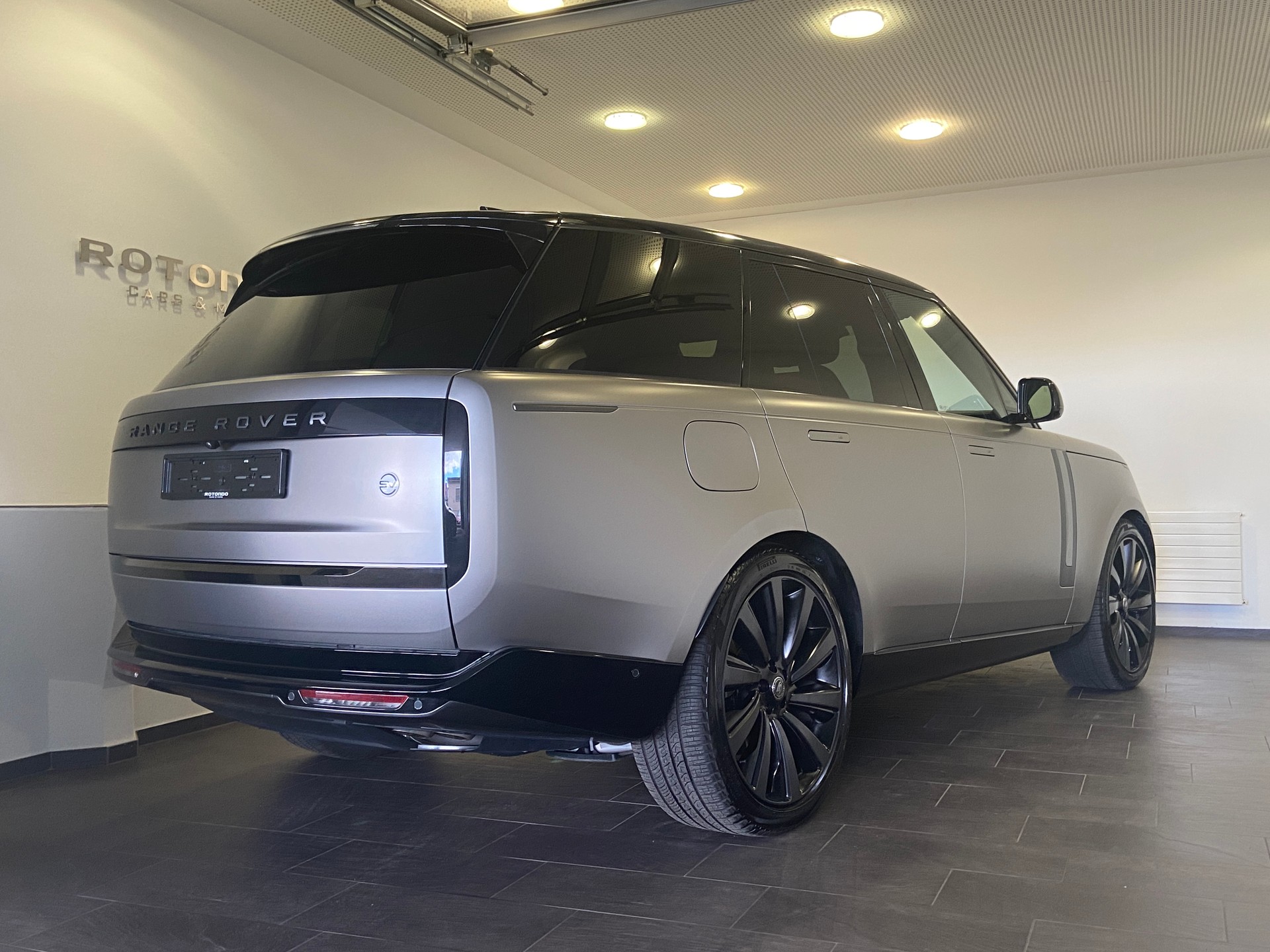 LAND ROVER Range Rover P530 4.4 V8 SV Automatic-image-1