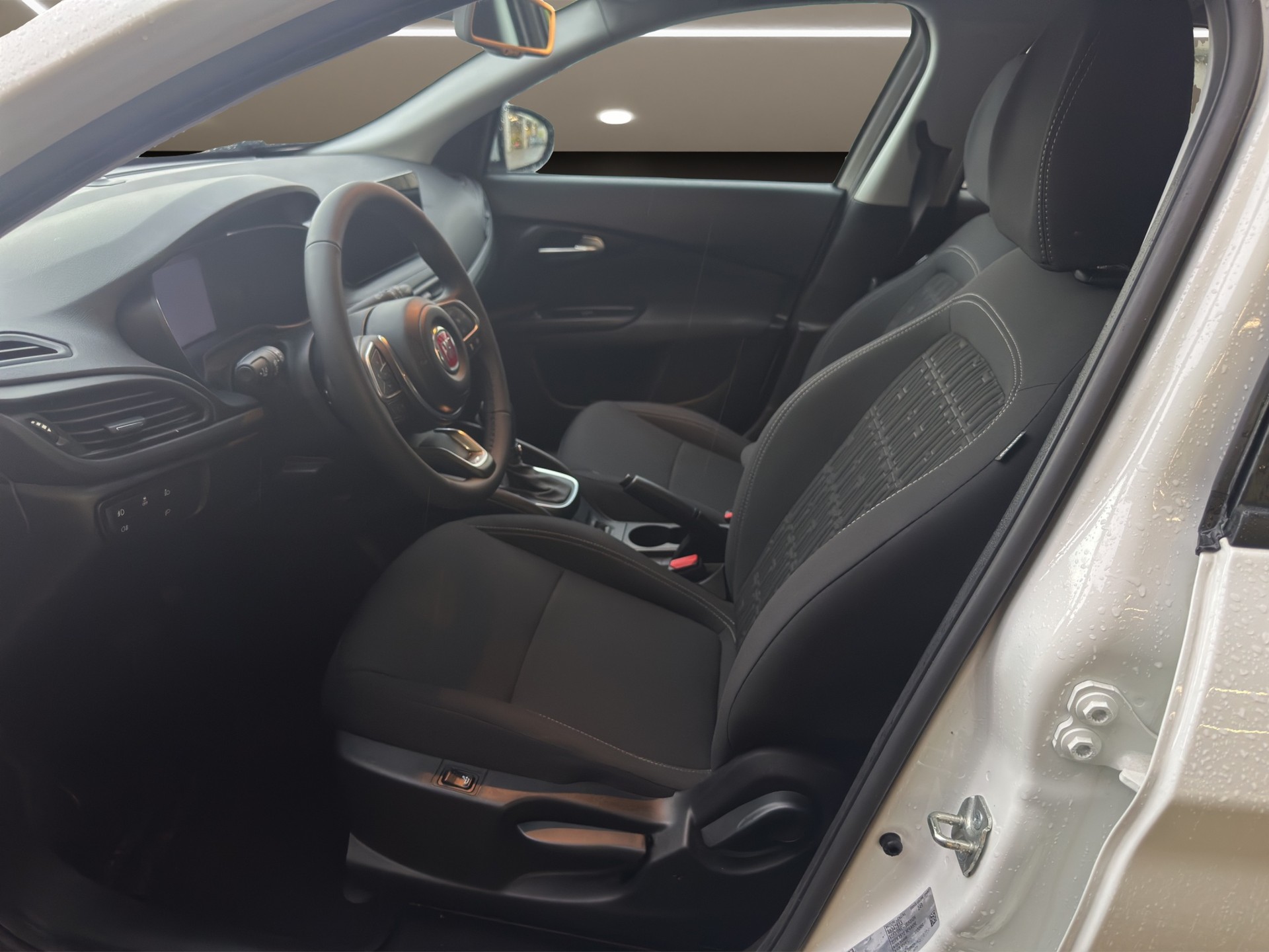 FIAT TIPO SW 1.5 Hybrid Swiss-image-7