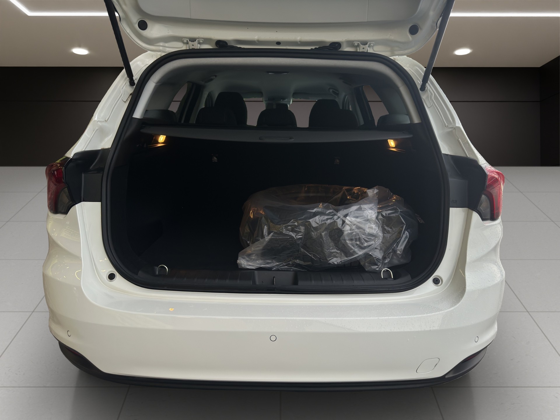 FIAT TIPO SW 1.5 Hybrid Swiss-image-14