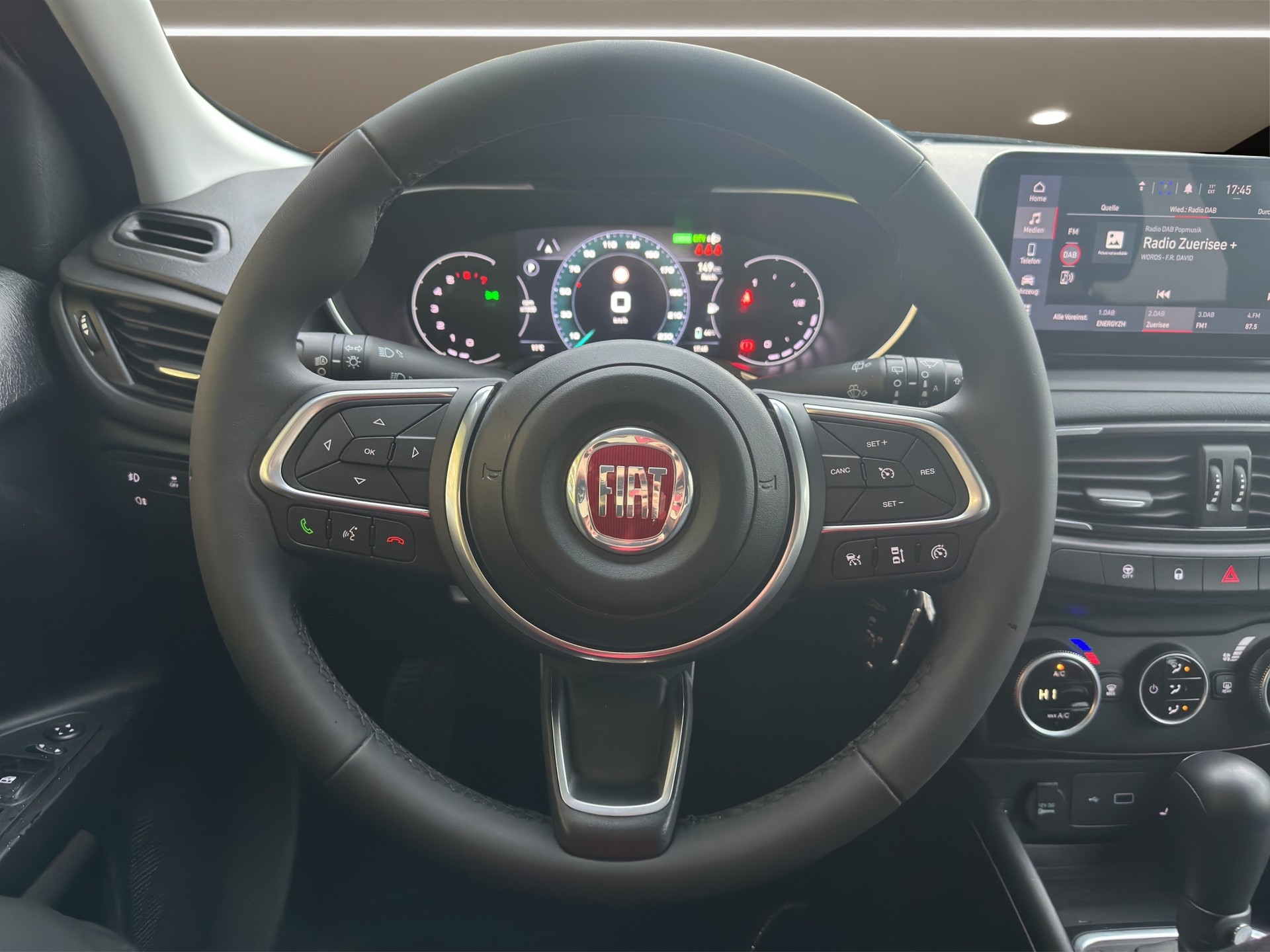FIAT TIPO SW 1.5 Hybrid Swiss-image-8