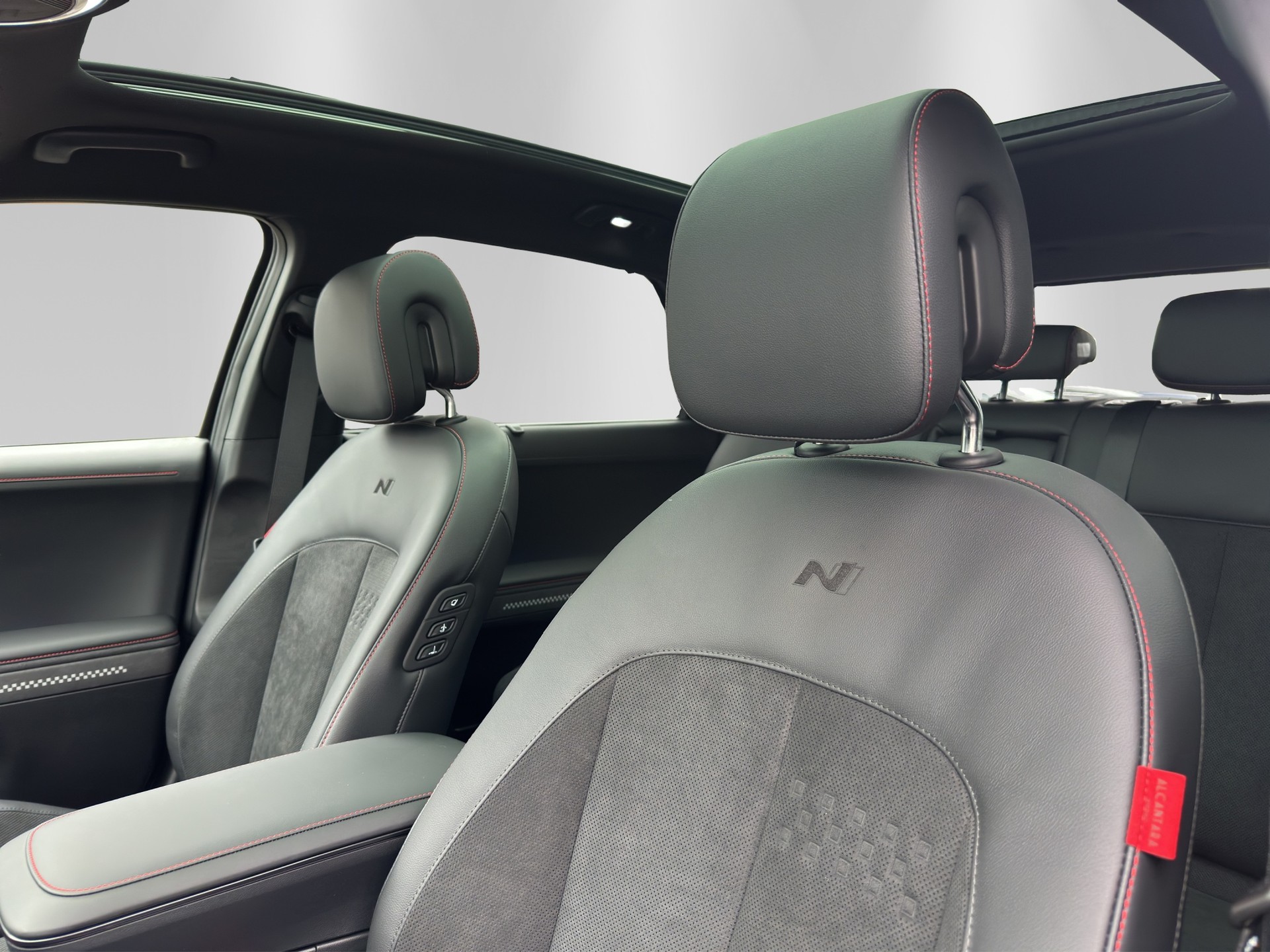 HYUNDAI Ioniq 5 N Line 84kWh 4WD-image-12