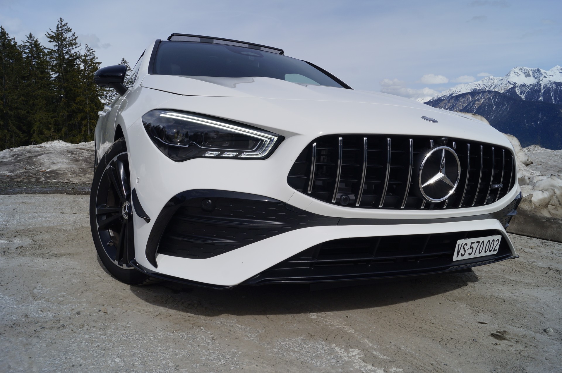 MERCEDES-BENZ CLA Shooting Brake AMG 250 4Matic 8G-DCT