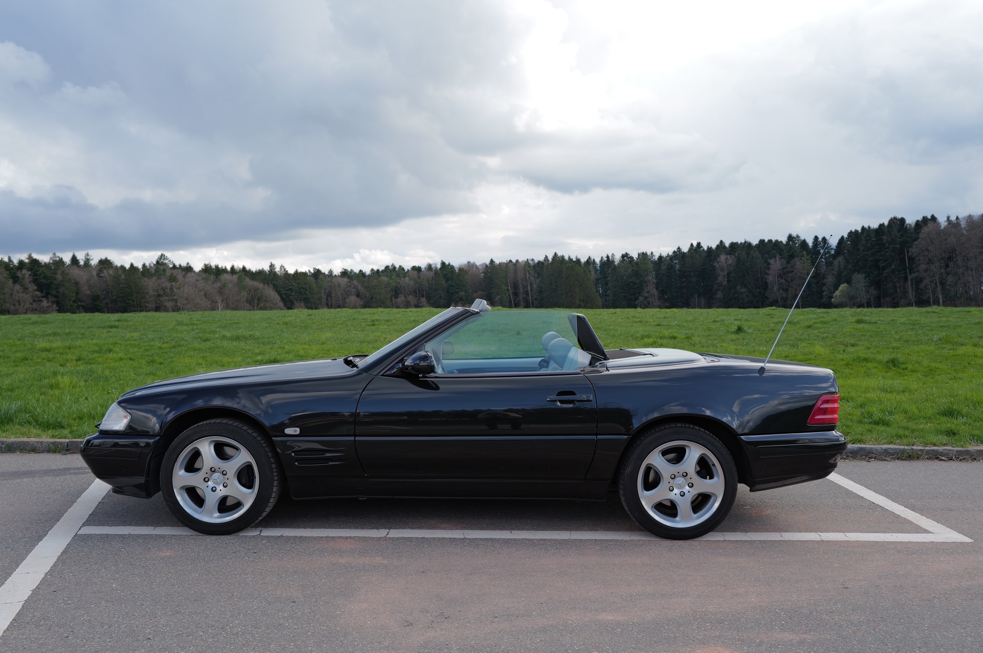 MERCEDES-BENZ SL 320-image-1