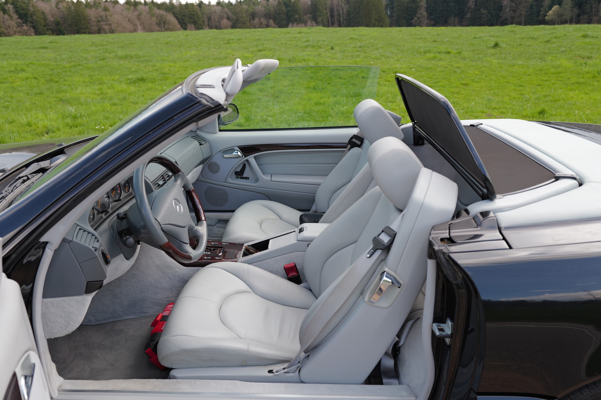 MERCEDES-BENZ SL 320-image-4
