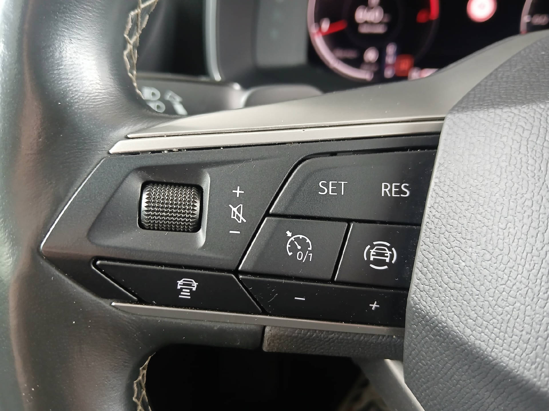 SEAT Leon ST 2.0 TDI Style 4Drive DSG-image-7