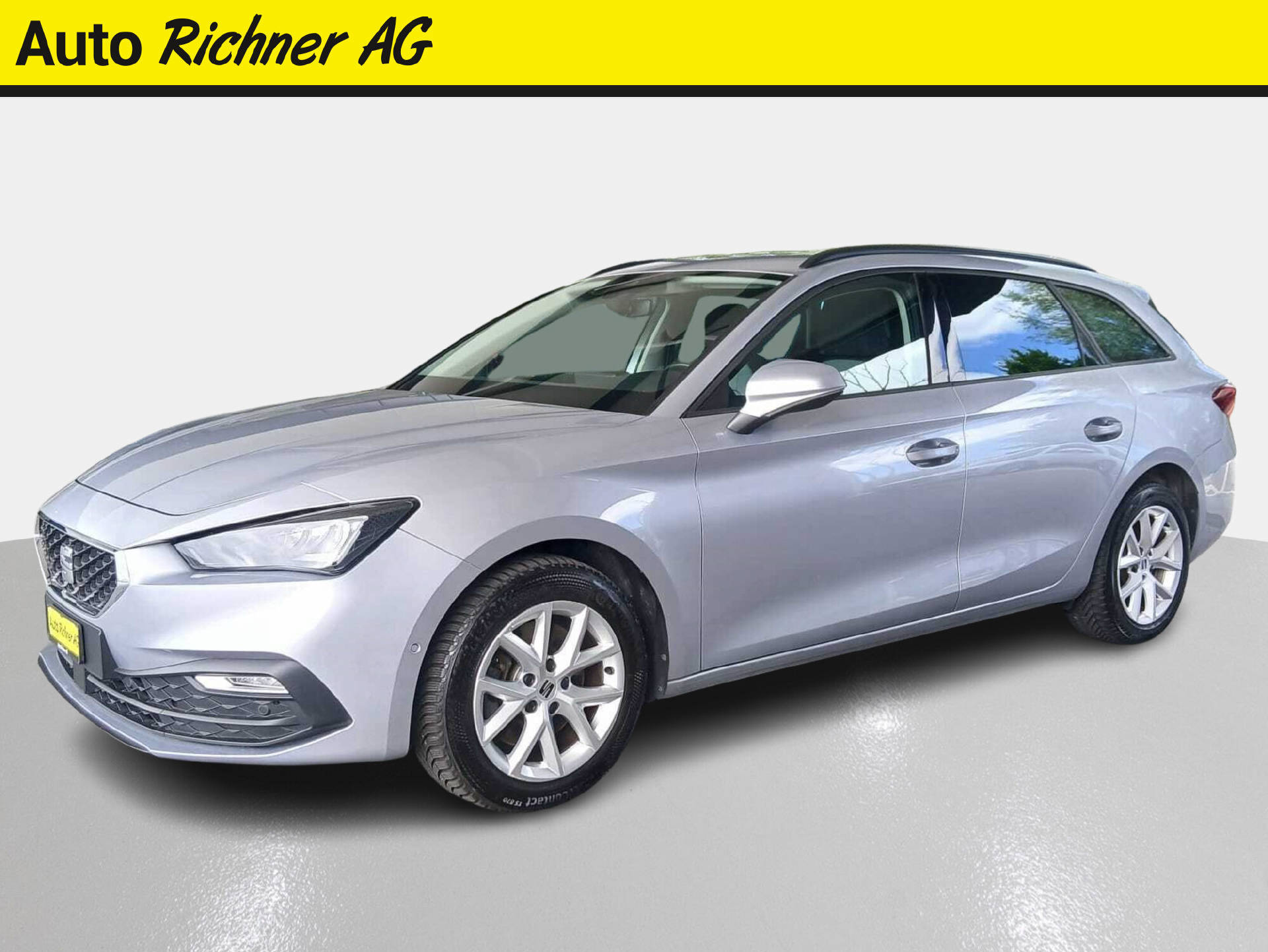 SEAT Leon ST 2.0 TDI Style 4Drive DSG-image-4